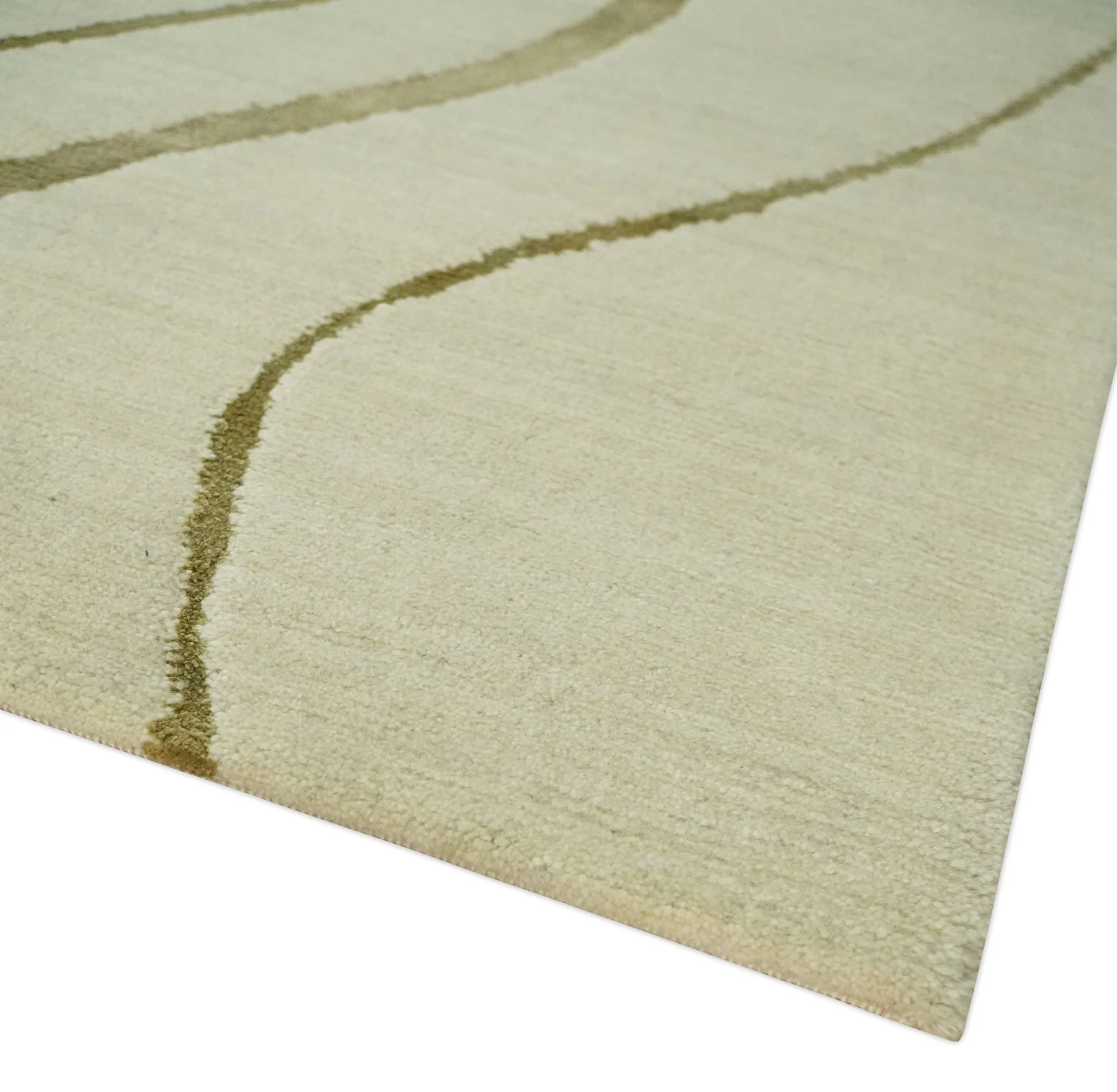 Beige and Olive Snake Design Handloom 5.x8.6 wool and art Silk Area Rug - Image 5