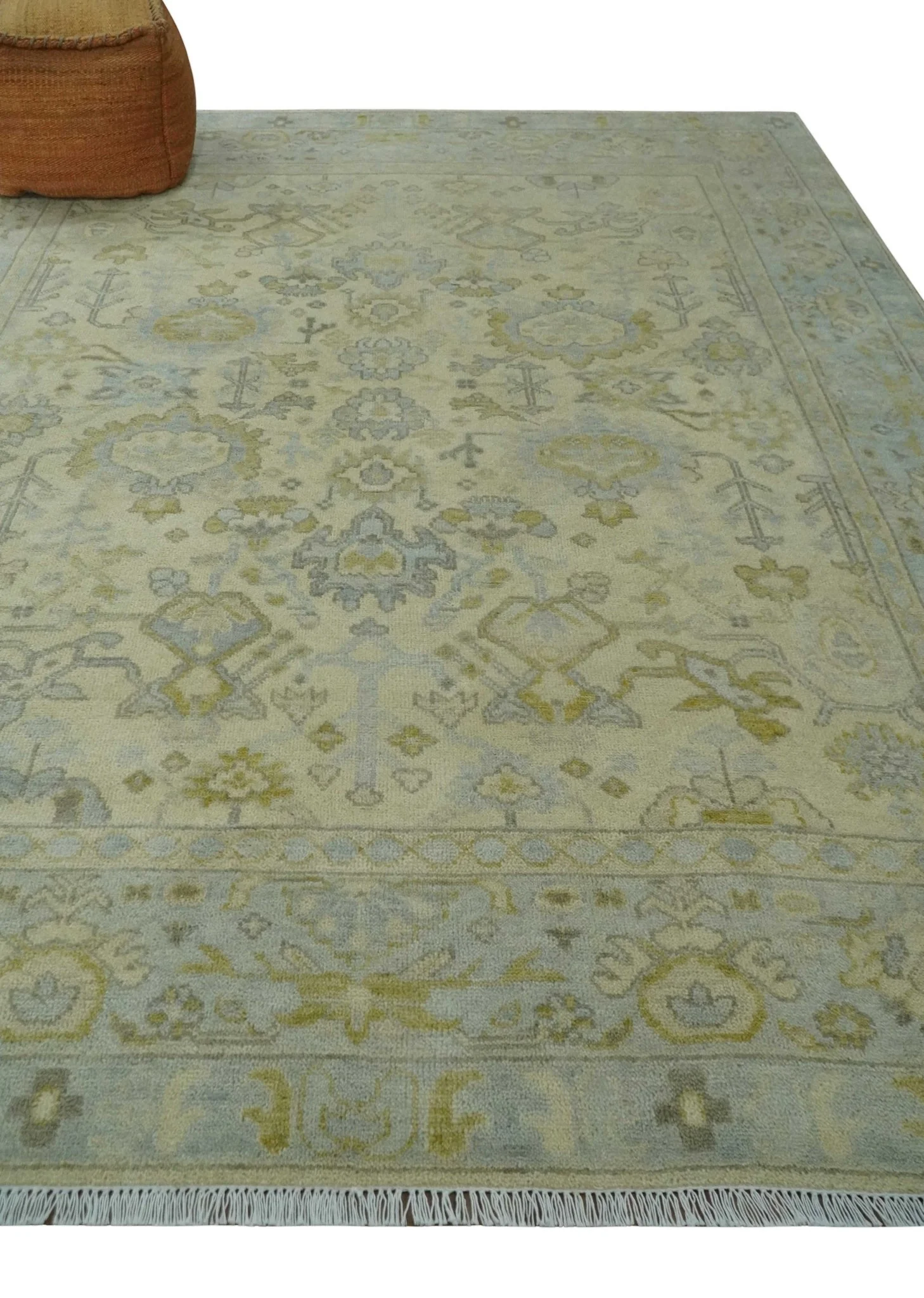 Neutral Beige and silver 8x10 Traditional Antique Finish Hand knotted Wool Area Rug - Image 3