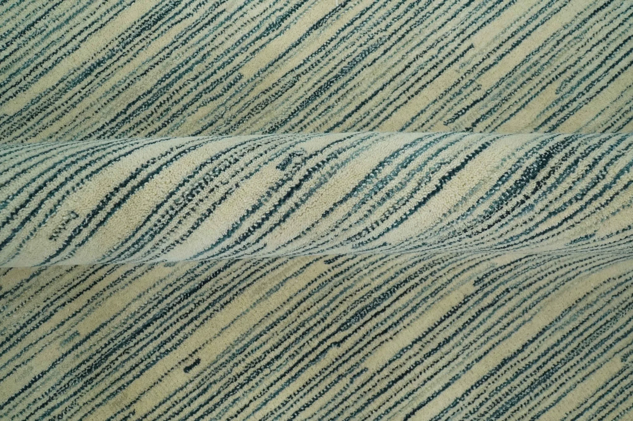 Beige and Teal 8x10 Modern stripes Design Hand Tufted wool area rug - Image 6