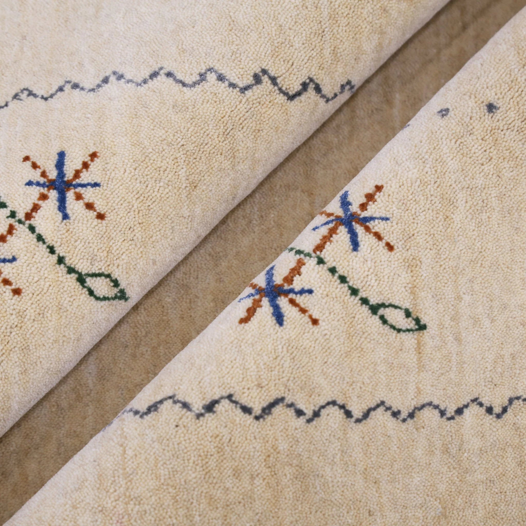 Beige Border Design Hand Loomed Wool Area Rug - Image 7