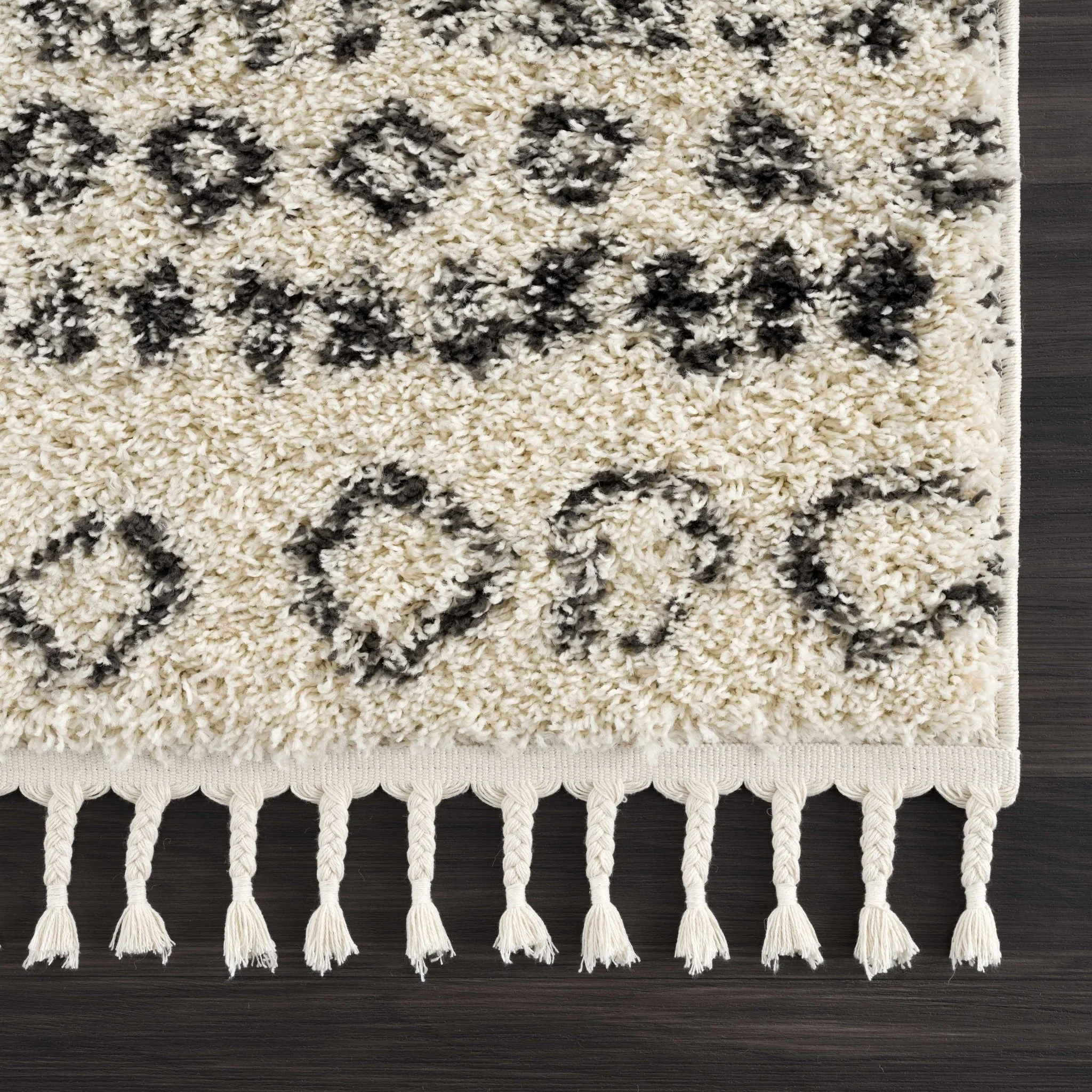 Traditional Design Beige and Charcoal Machine Woven Moroccan Tribal Trellis Rug - Image 8