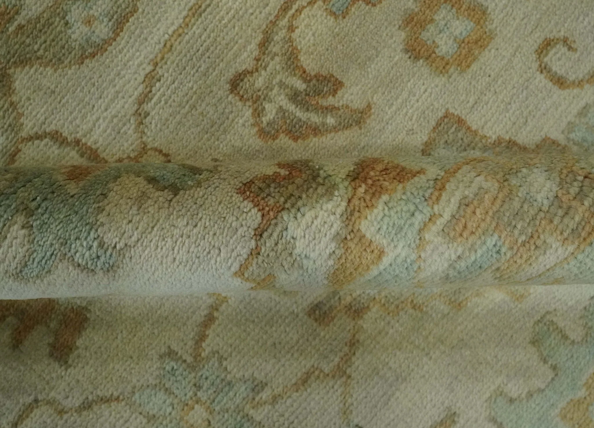 Beige, Gray and Olive Antique Floral Hand knotted Traditional Oushak 8x10 wool Area rug - Image 7