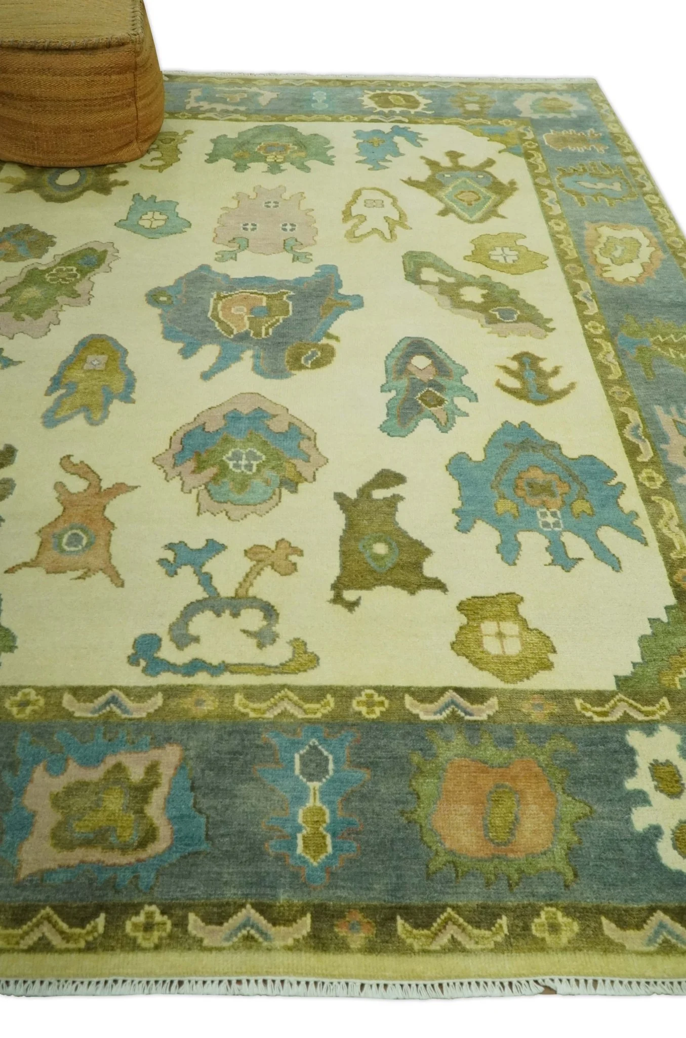 Beige, Gray and Olive Hand Knotted 8x10 Traditional Oushak wool area rug - Image 3