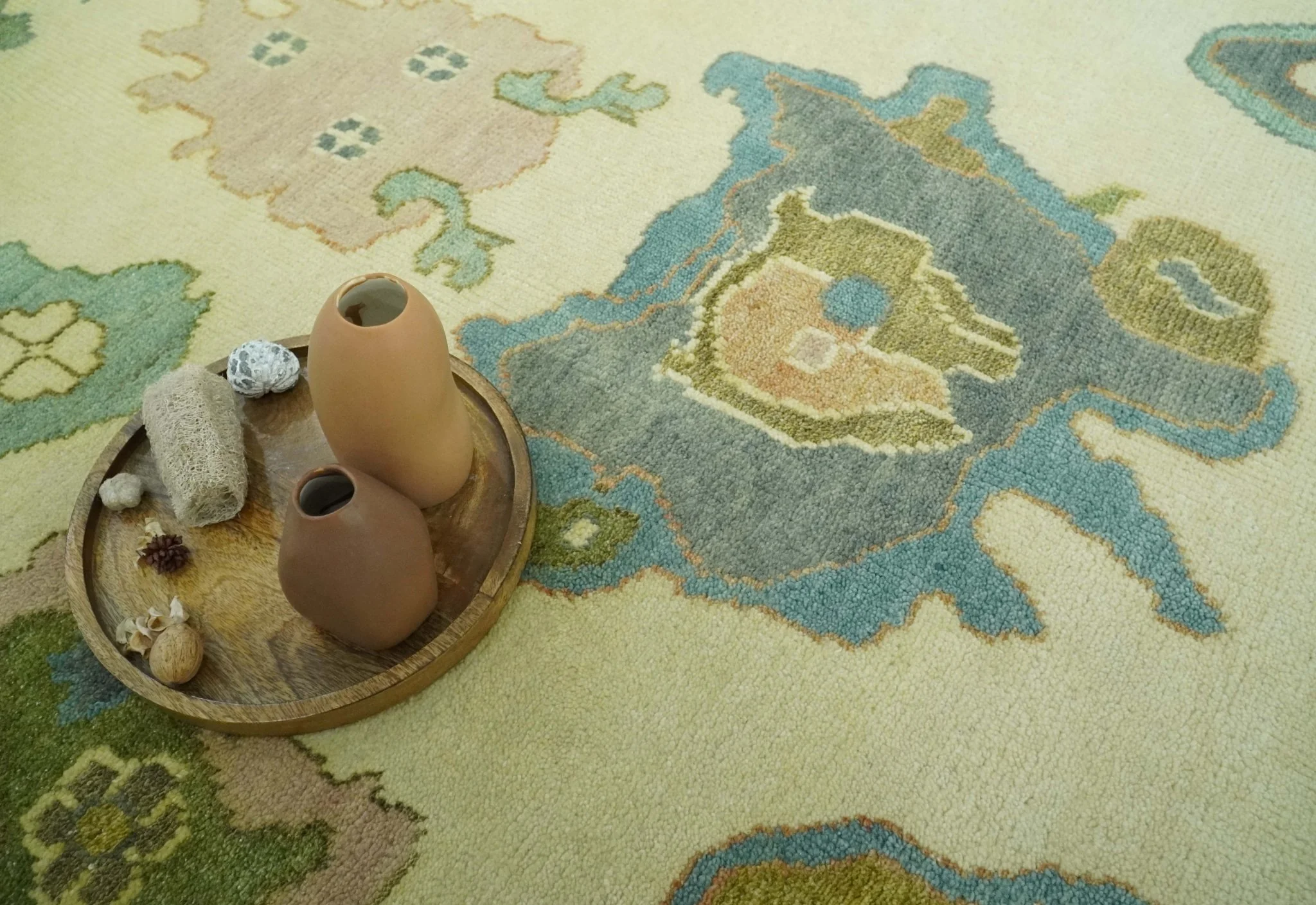 Beige, Gray and Olive Hand Knotted 8x10 Traditional Oushak wool area rug - Image 7