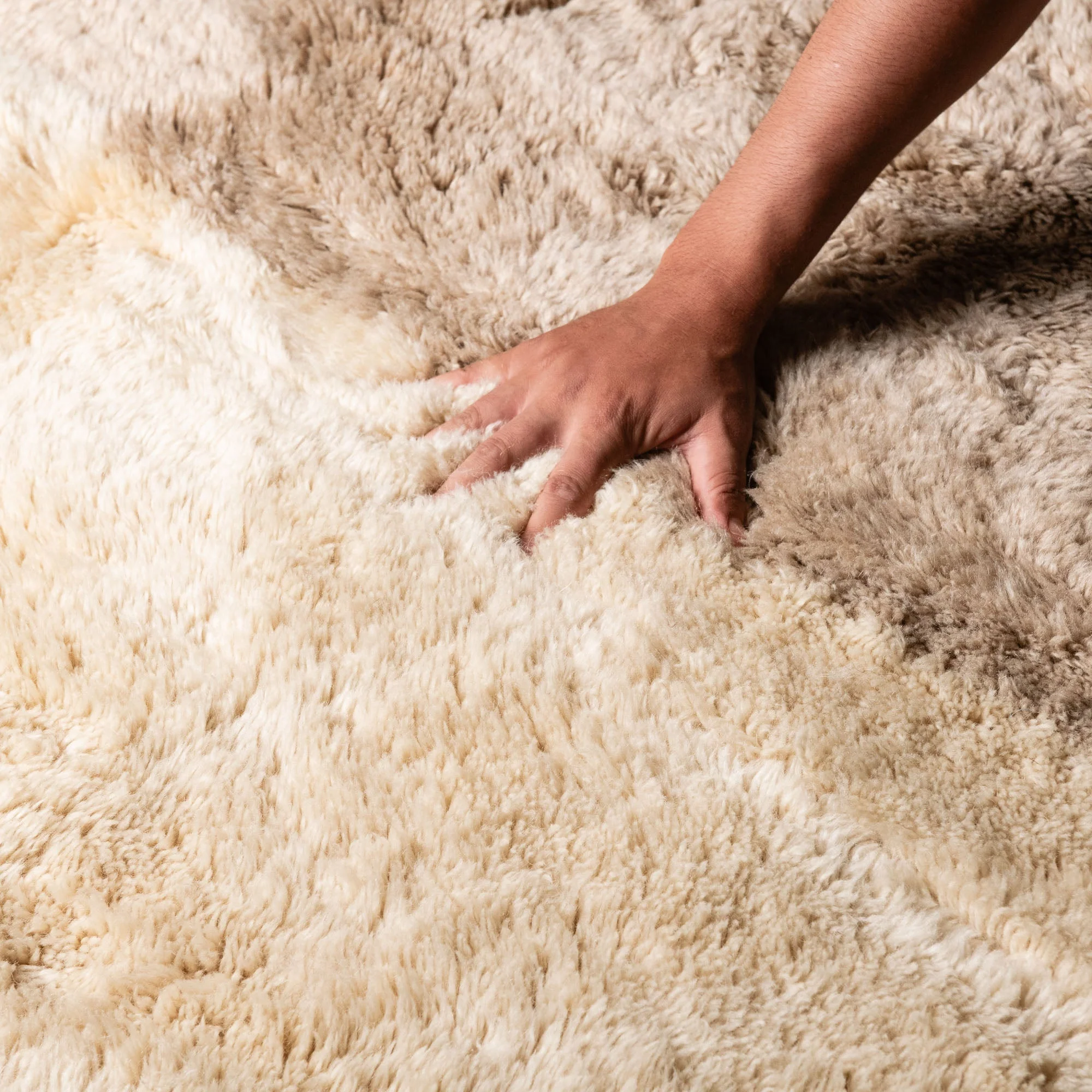 Beige Hand Knotted 8x10 Contemporary Moroccan Wool Rug - Image 6