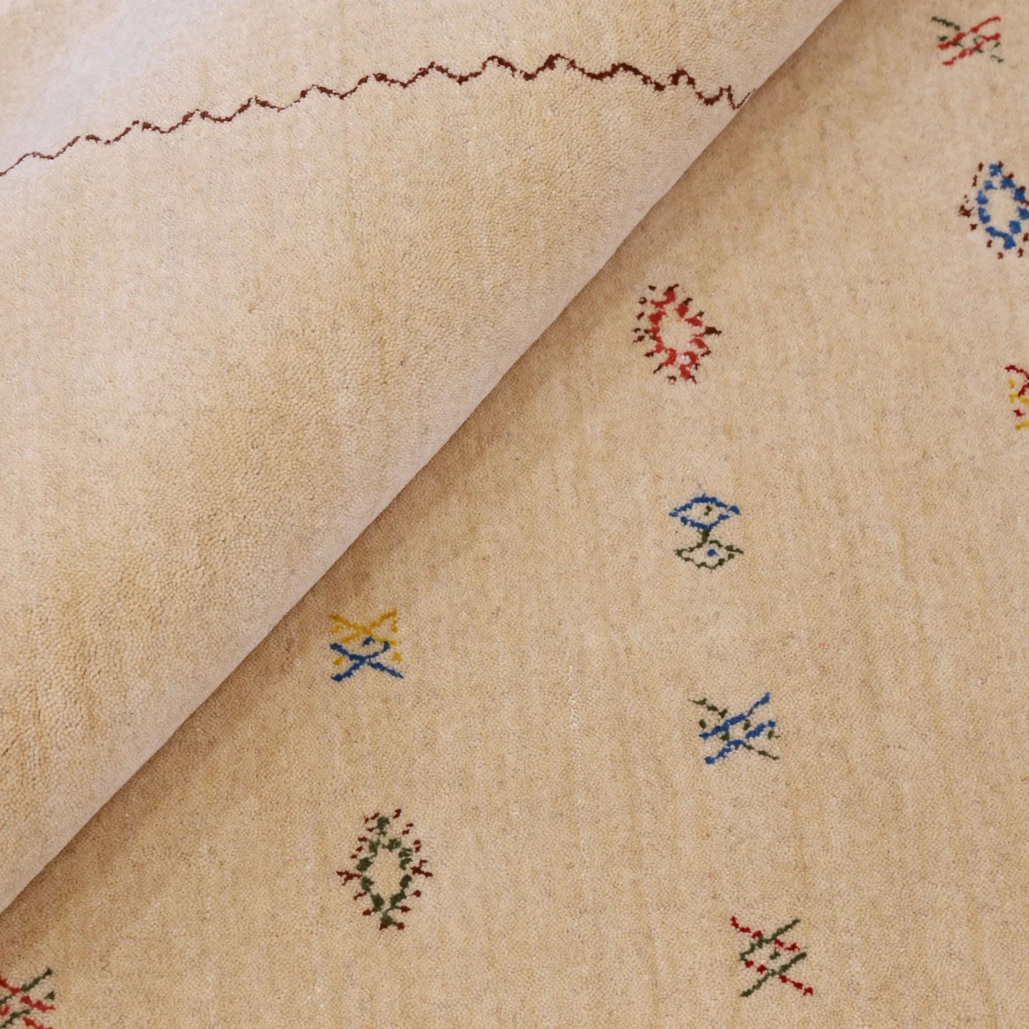 Beige Modern Design Hand Loomed Wool Area Rug - Image 3
