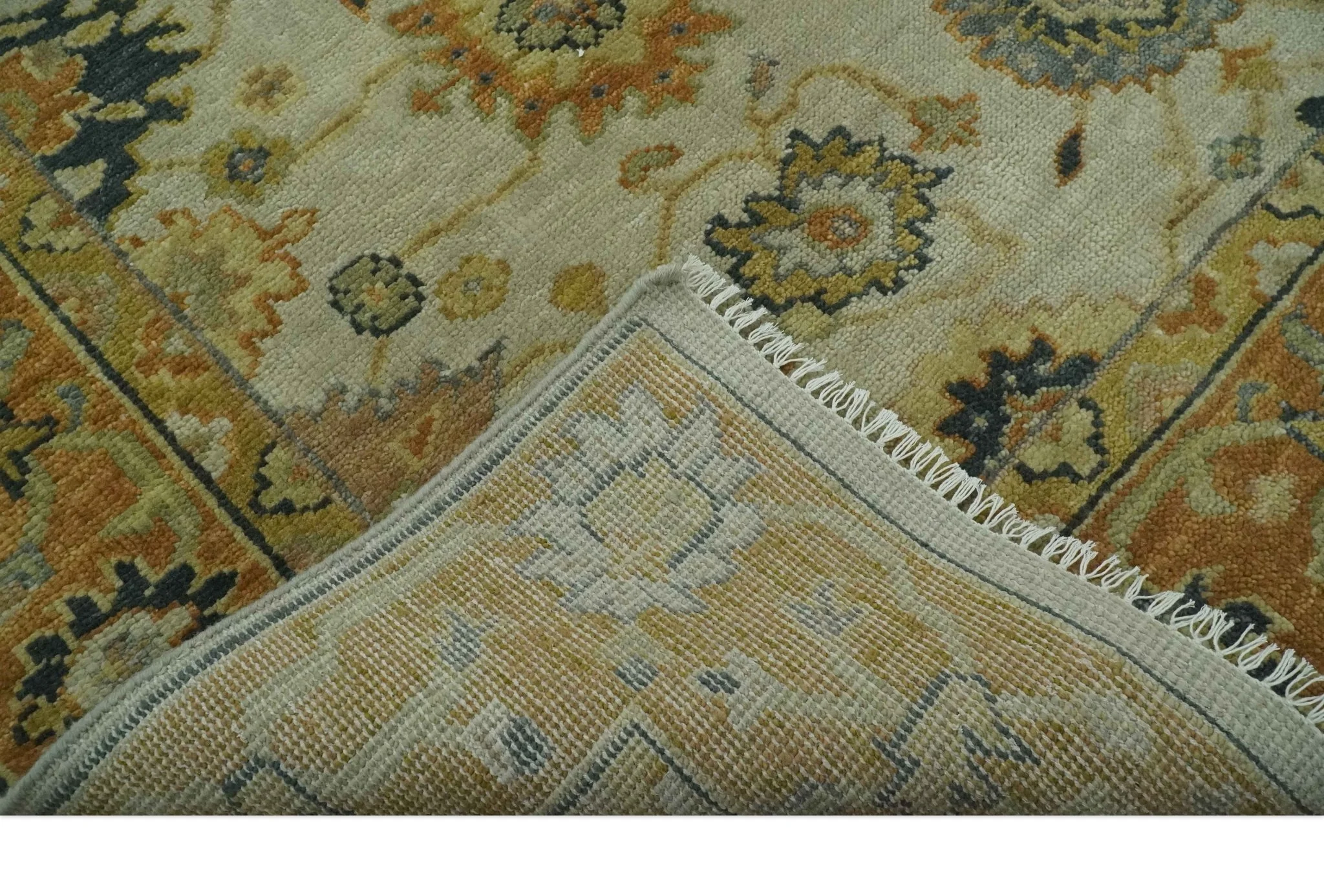 Beige and Gold 8x10 Traditional Oriental Oushak wool Rug - Image 7