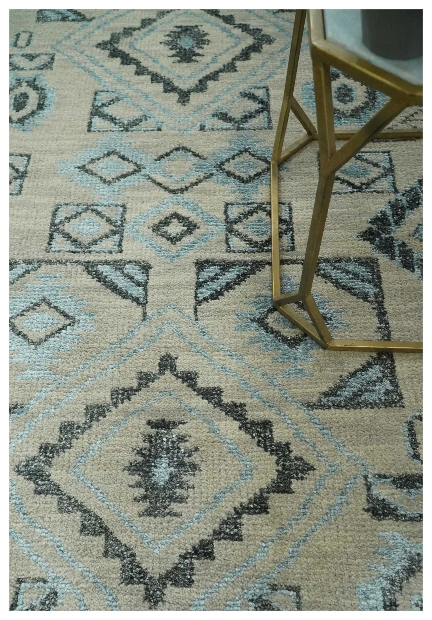 Beige, Silver and Charcoal Hand Knotted Traditional Mamluk design 5x8 wool Area Rug - Image 2