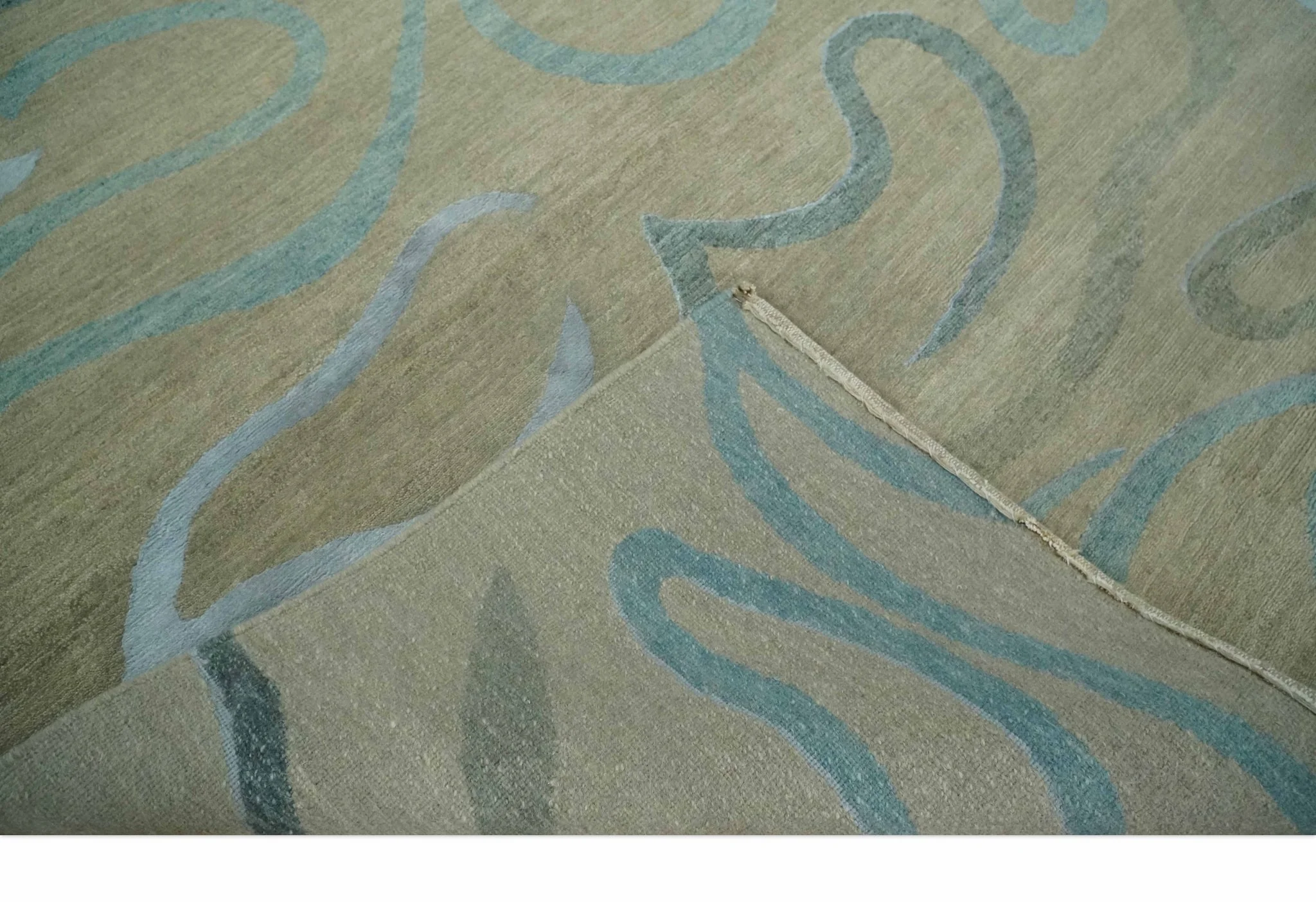 Beige, Teal and Silver Modern design Hand knotted 6x9 wool and Art Silk Area Rug - Image 7