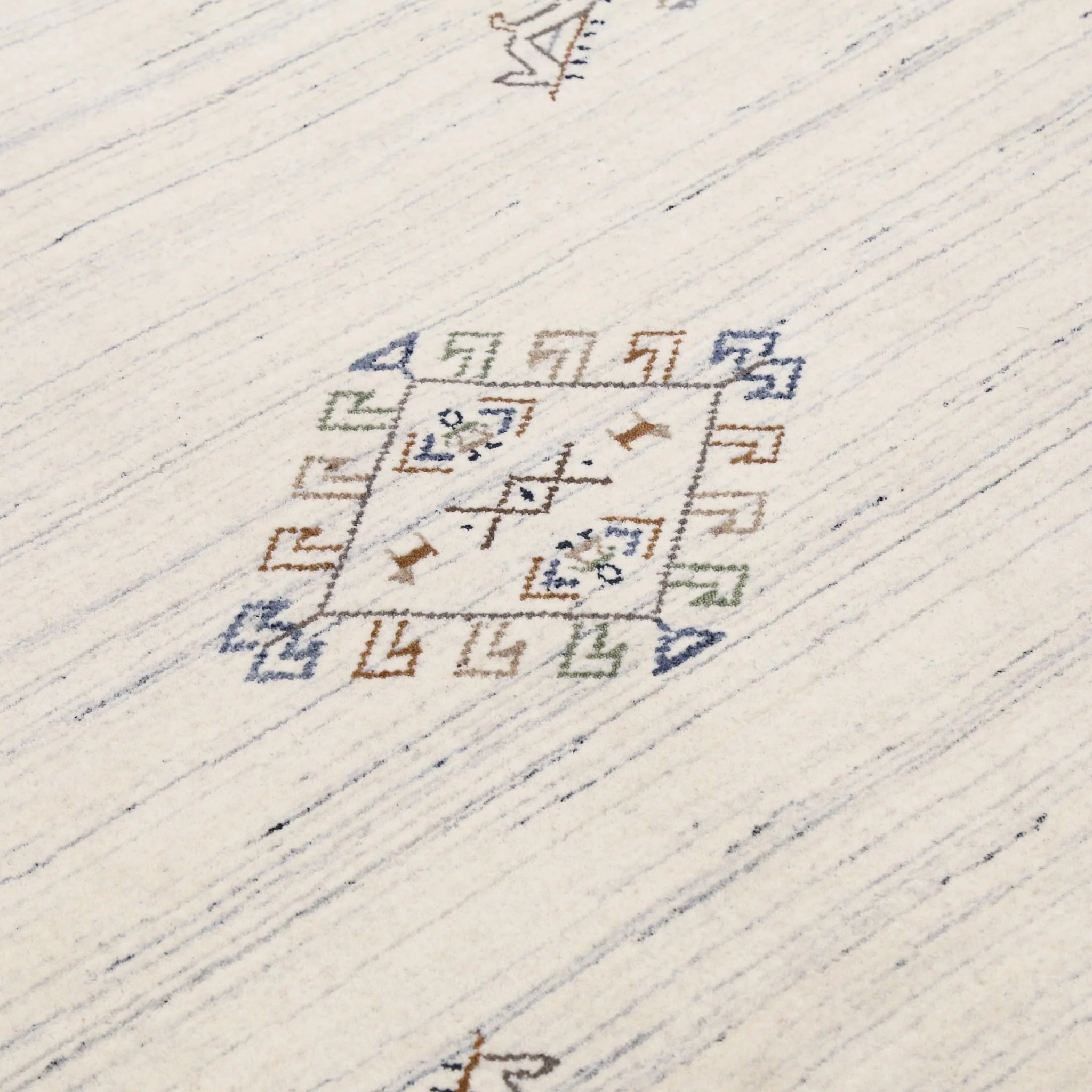 Beige Tribal Center Medallion Hand Loomed Wool Rug - Image 9