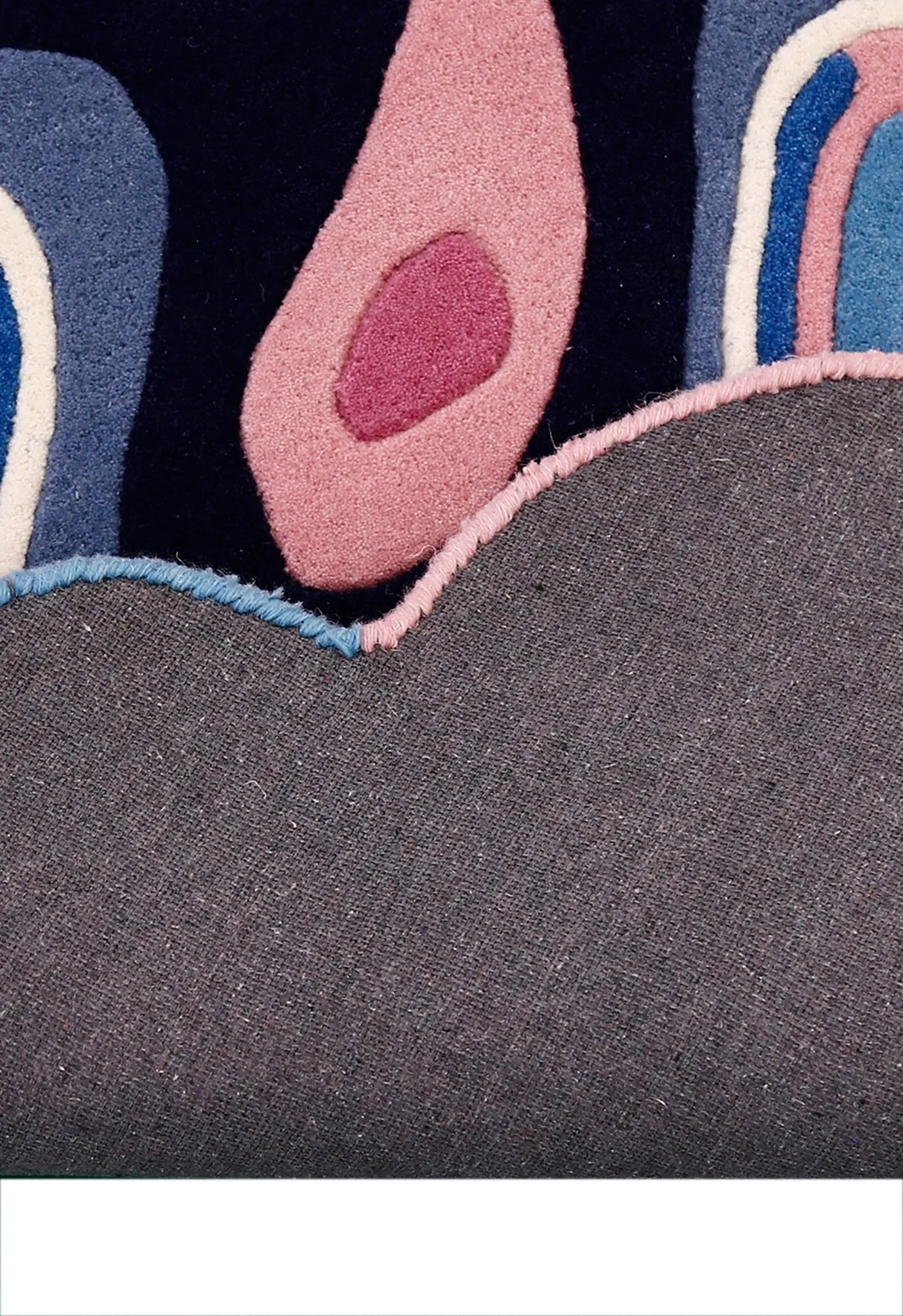 Berry Ripple Blue And Pink Hand Tufted 4x6 Wool Area Rug - Image 3