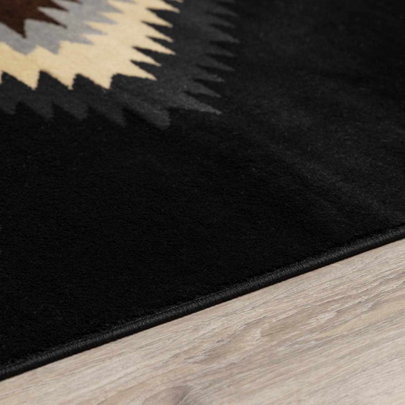 Midpines Black And Beige Southwestern Design Area Rug - Image 9