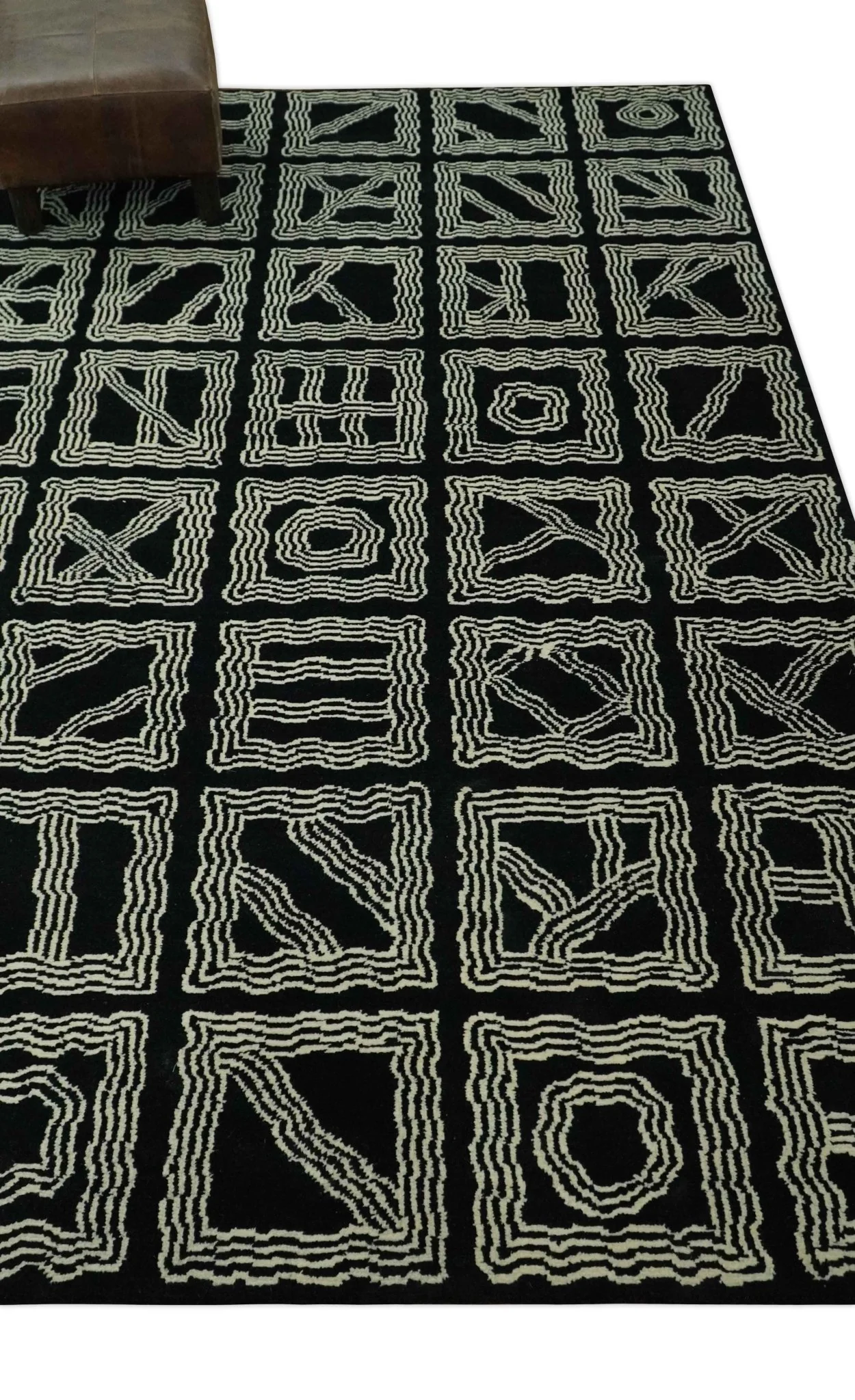 Modern Geometrical Square design Black and Ivory 5x8 Hand loom wool area Rug - Image 3