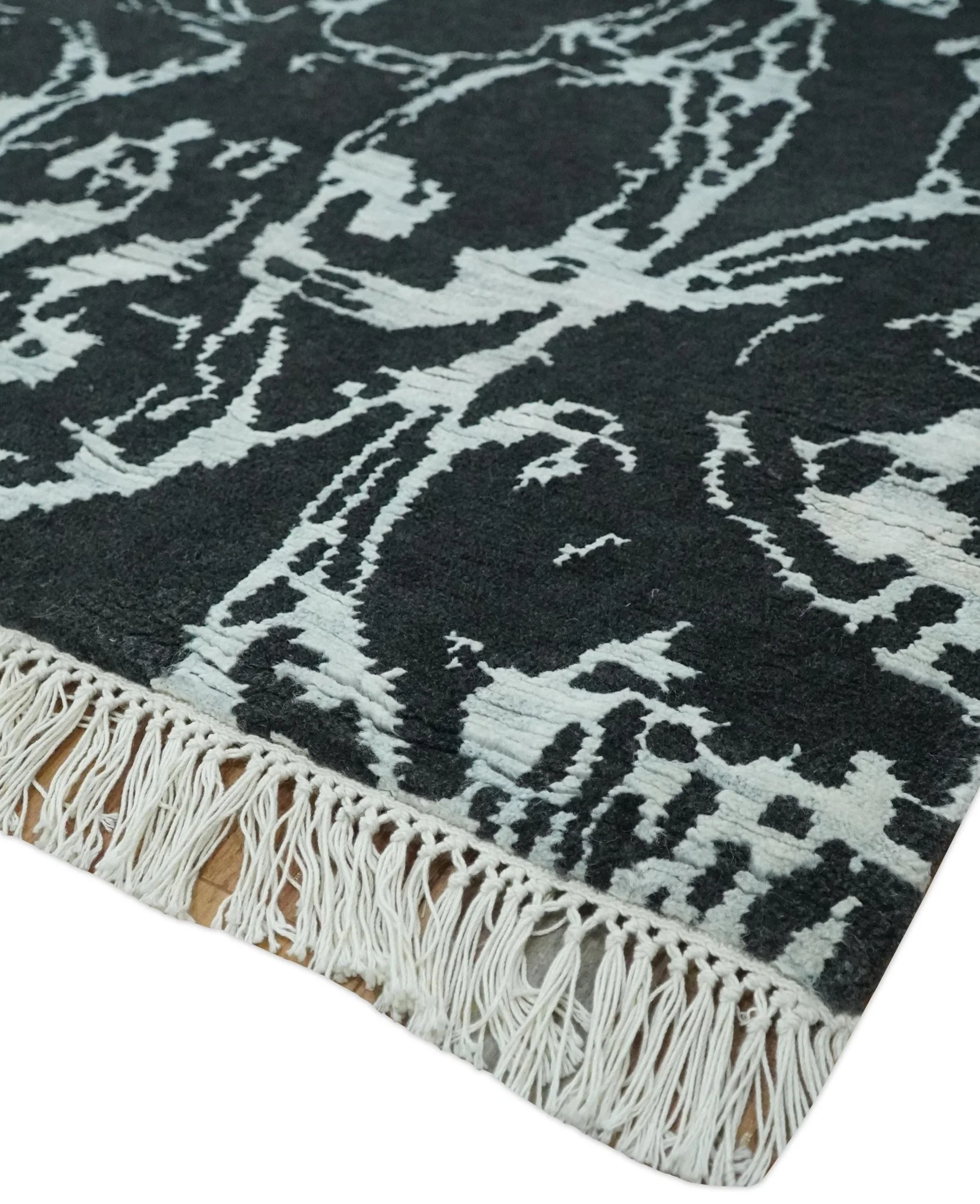 Modern Abstract Black and Silver Hand Knotted 6x9 Wool and Bamboo silk Area Rug - Image 6