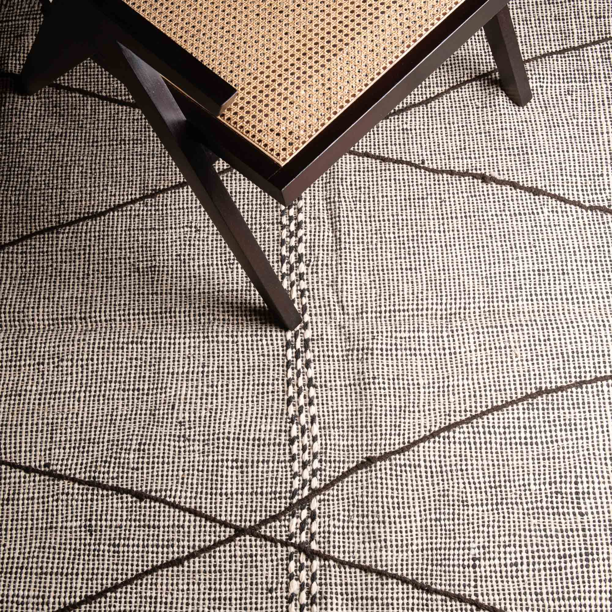 Black And White Contemporary Moroccan Hand Knotted 5x8.7 Wool Rug - Image 7
