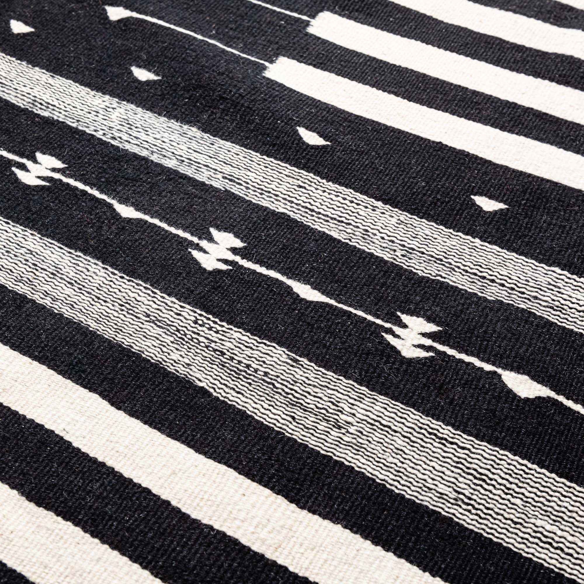 Black Contemporary Moroccan Design Hand Knotted 5x8 Wool Rug - Image 3