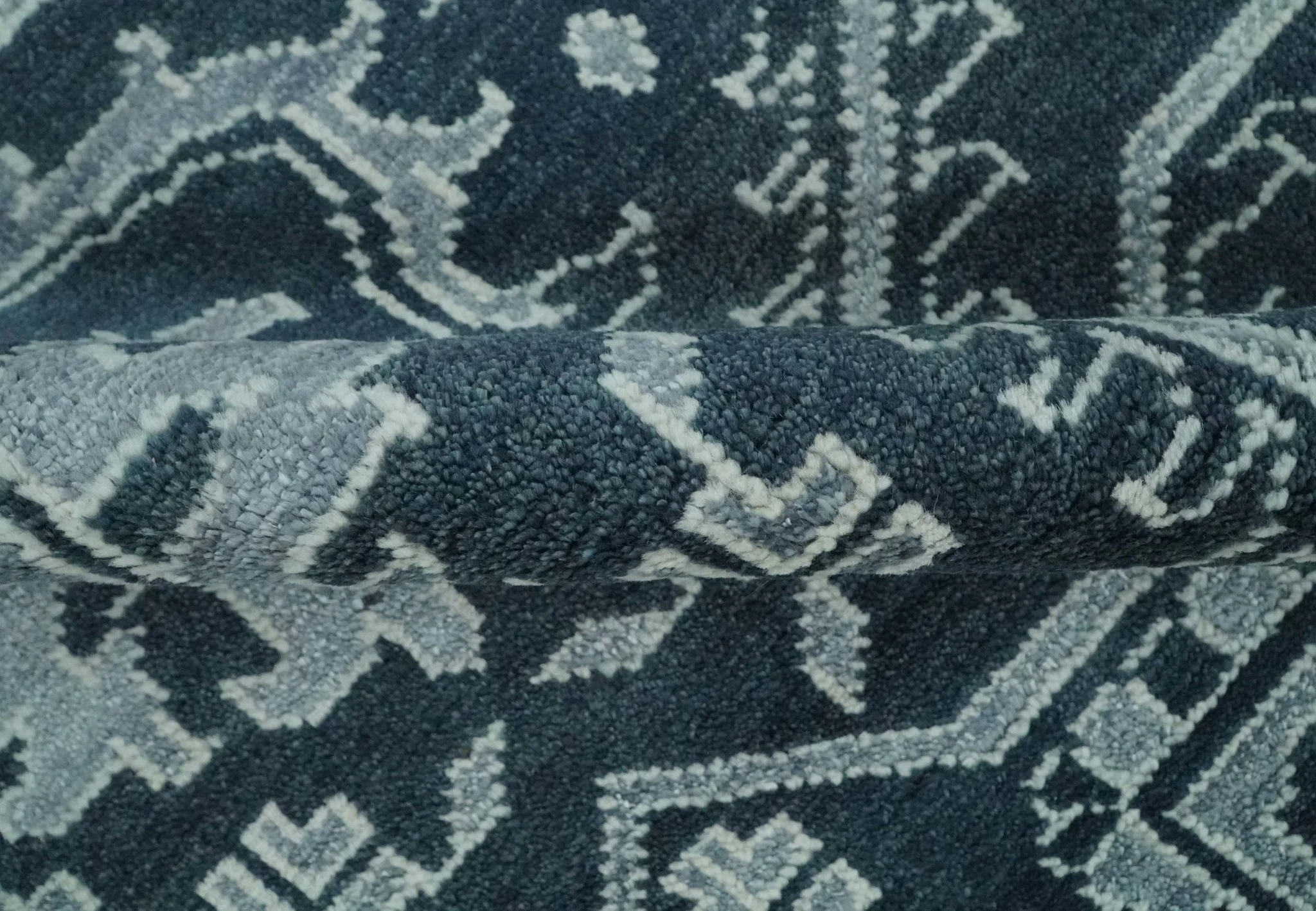 Charcoal, Gray and Silver 9x12 Hand Knotted Traditional Persian Oushak Wool Rug, Accent Rug | TRDCP1083912 - Image 7