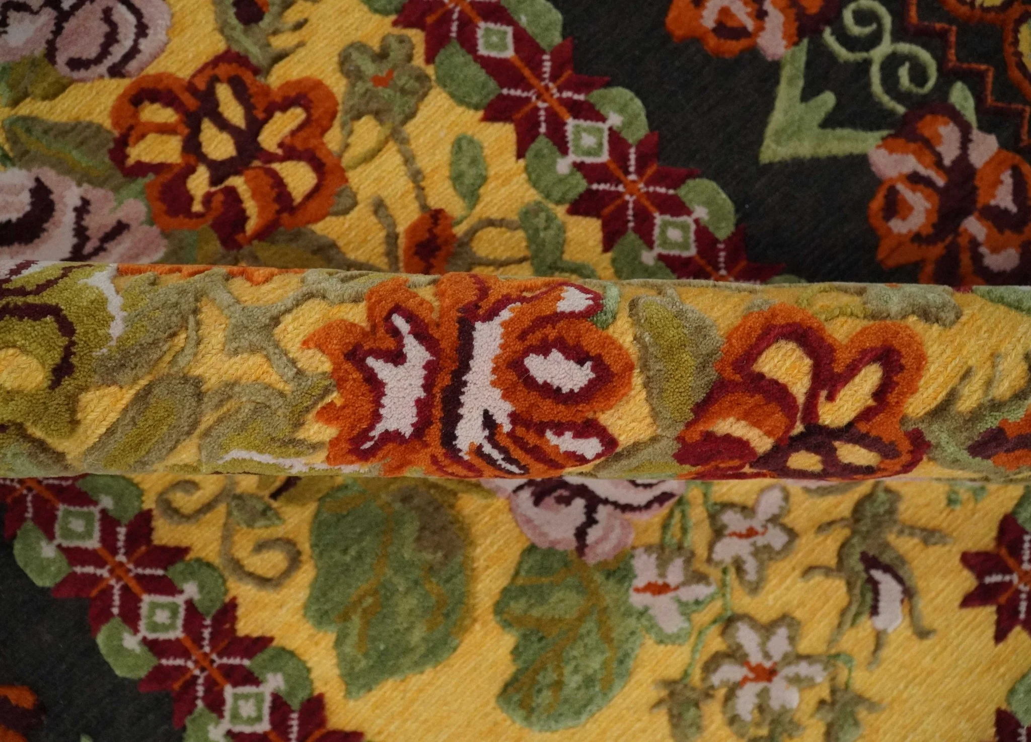 5x7 Flatwoven Soumak Black, Yellow, Green and Gold Flower Wool Hand Woven Antique Design Rug | KNT39 - Image 7