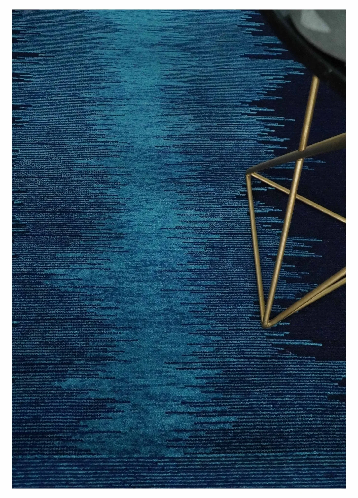 Ombre Blue 5x7 Abstract Wool Hand Knotted Southwestern Lori Rug | KNT37 - Image 3