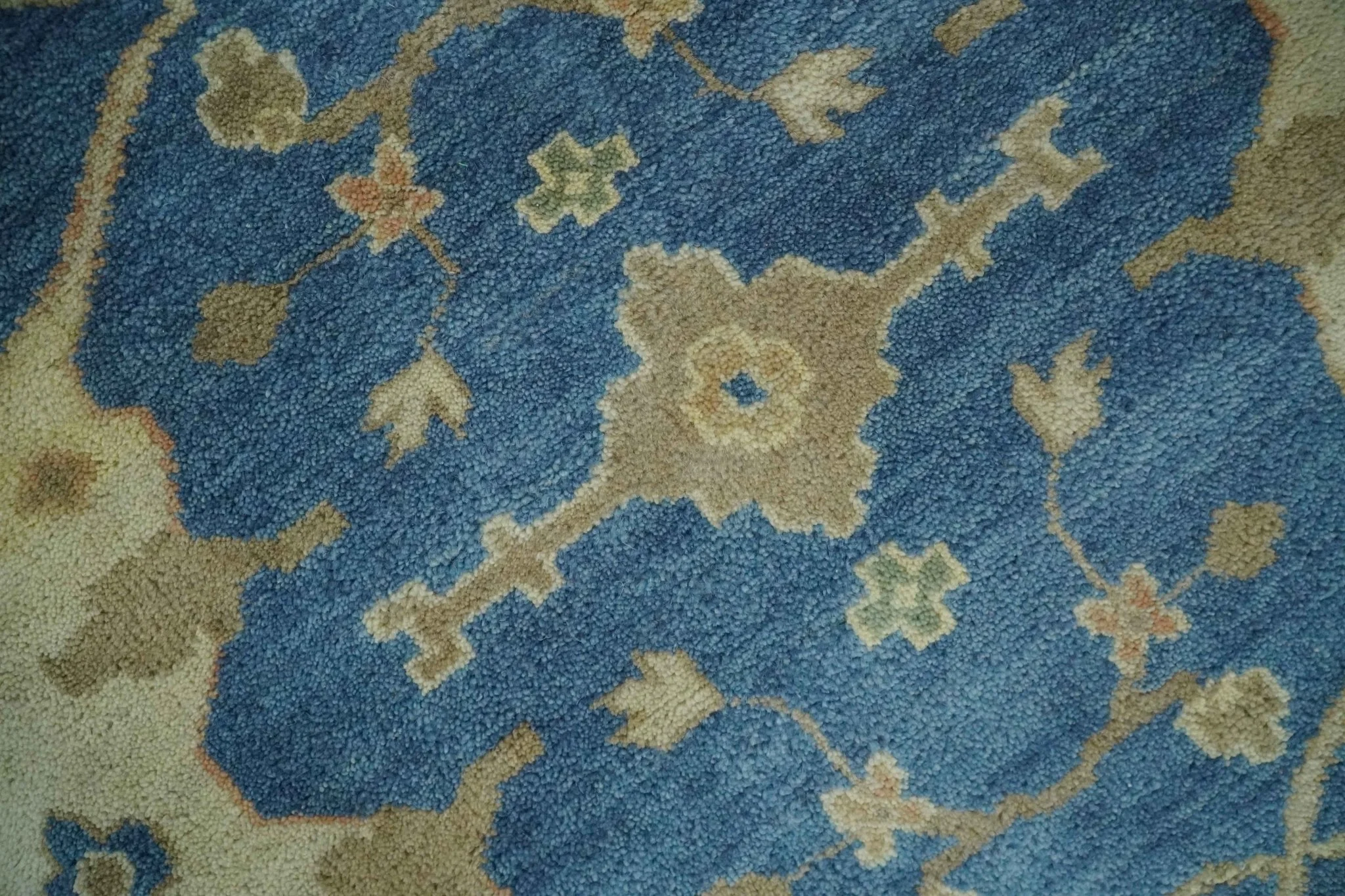 Blue and Beige Hand Knotted Traditional Oriental Oushak 8x10 wool Area Rug - Image 4