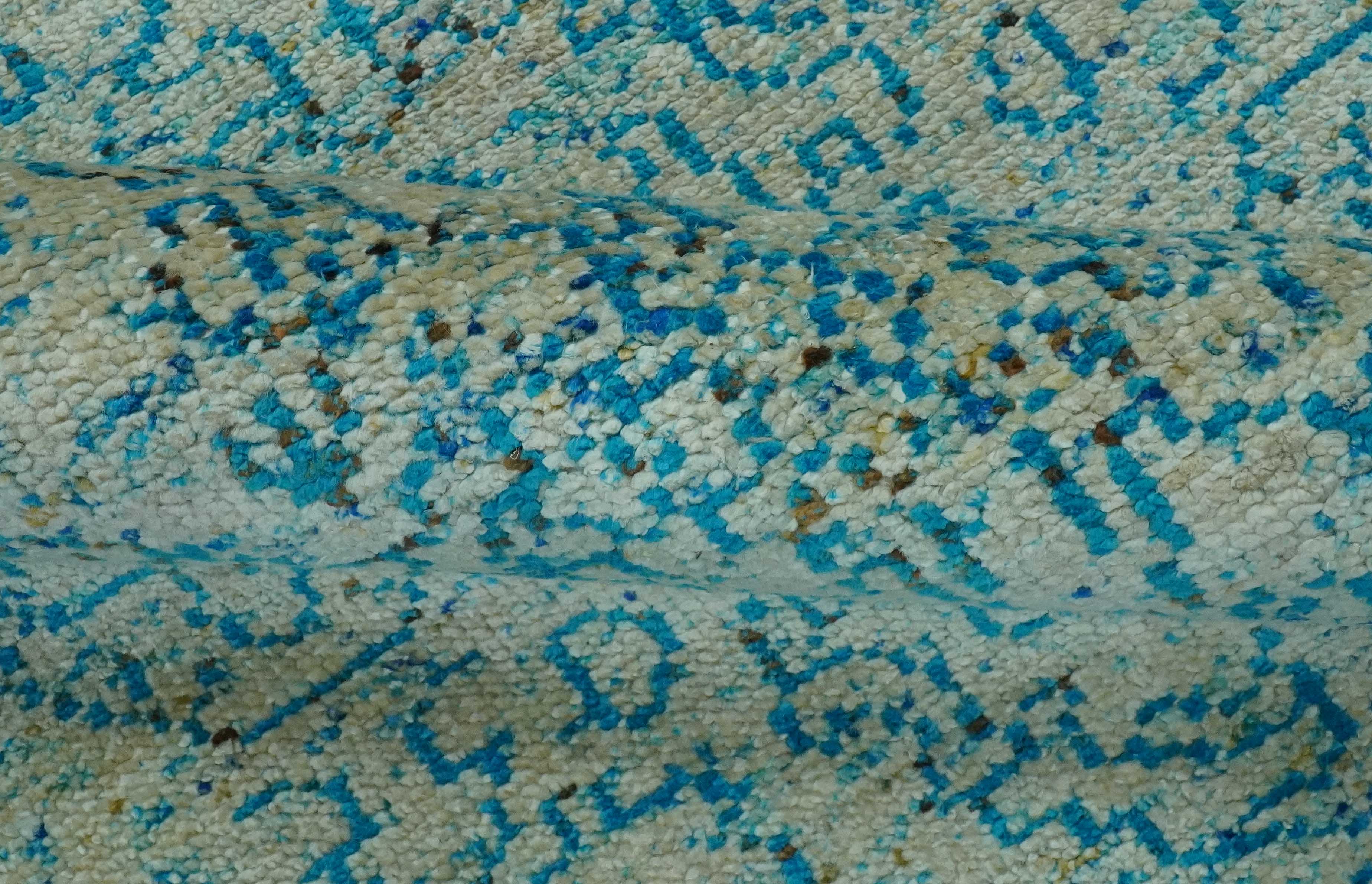 Antique Design 5x8 Blue and Beige Traditional Hand knotted wool rug - Image 7