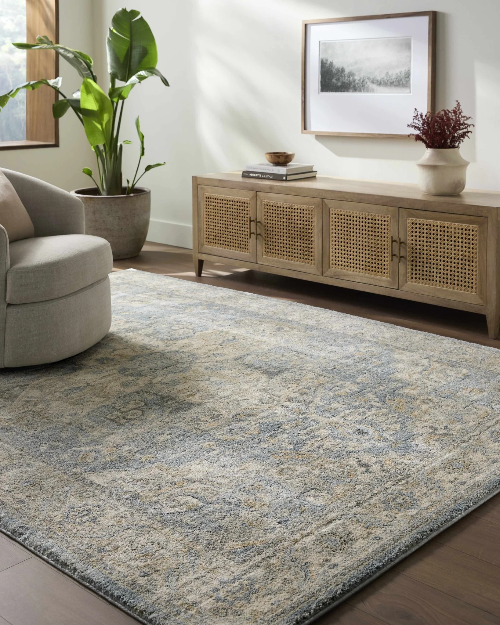 Blue And Beige Traditional Style Machine Woven Area Rug - Image 2
