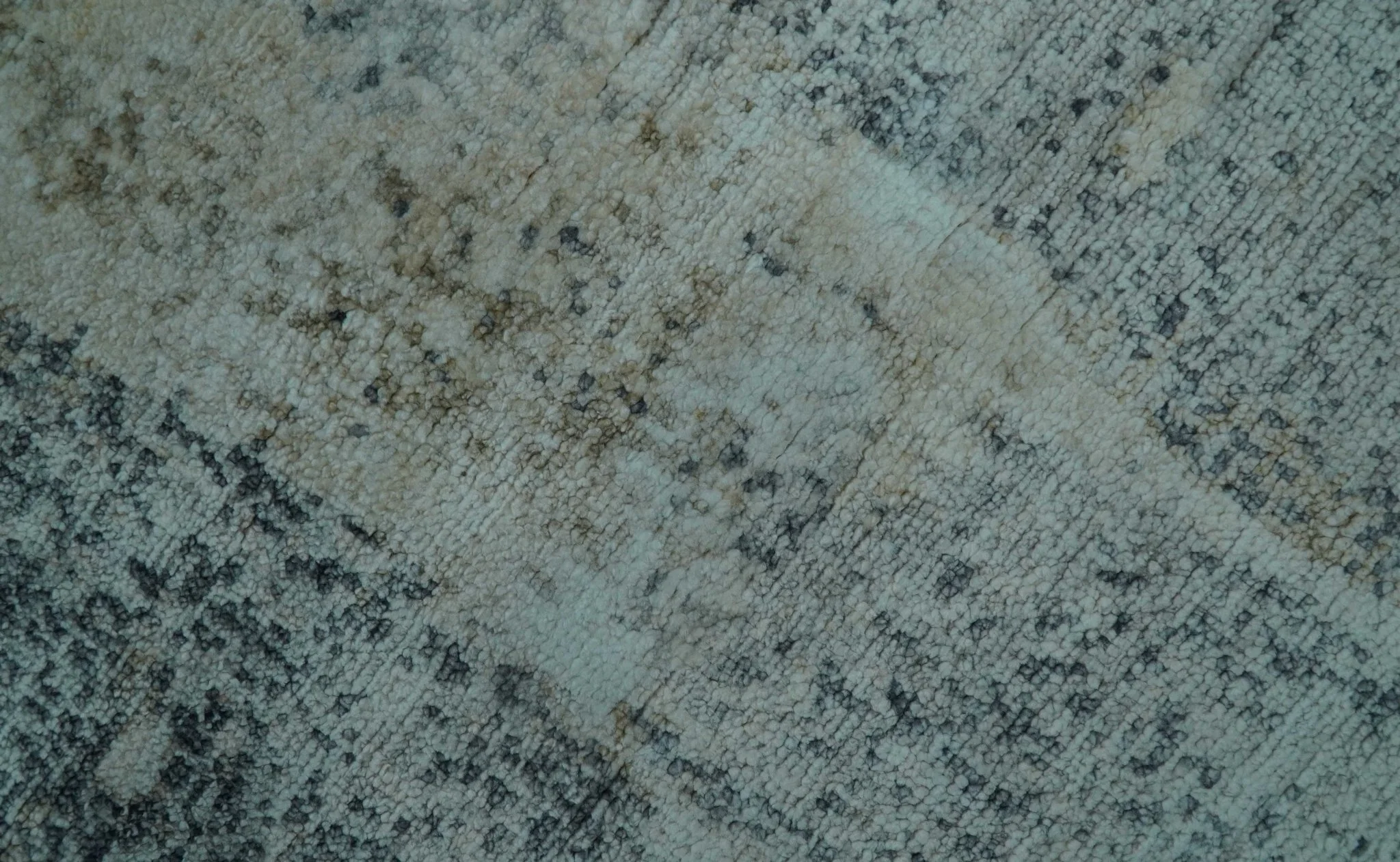 Blue And Beige Modern Abstract Design Hand Knotted 8x10 Bamboo Silk Area Rug - Image 5