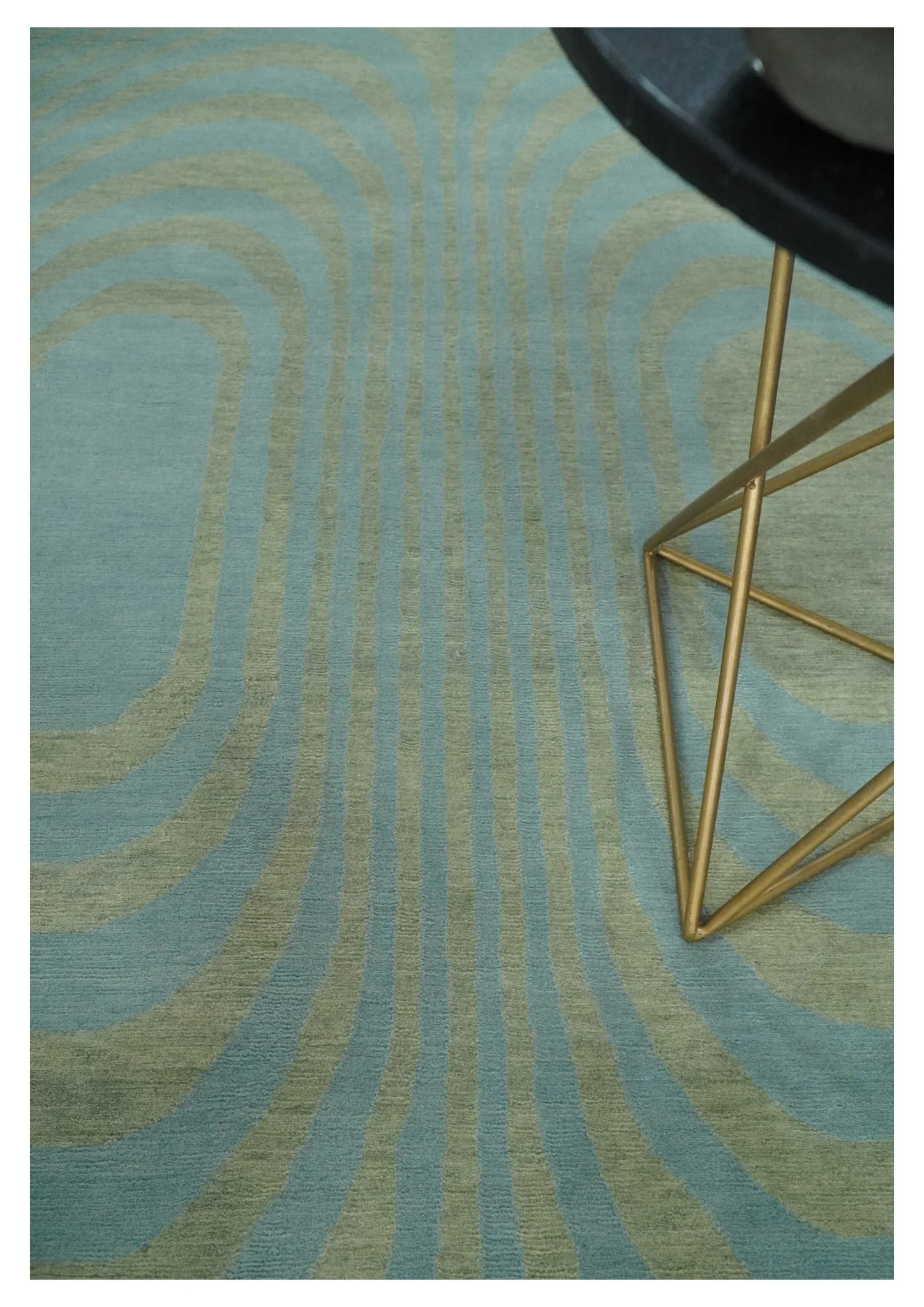 Contemporary Blue and Green 5x8 Hand Knotted Wool Area Rug - Image 3