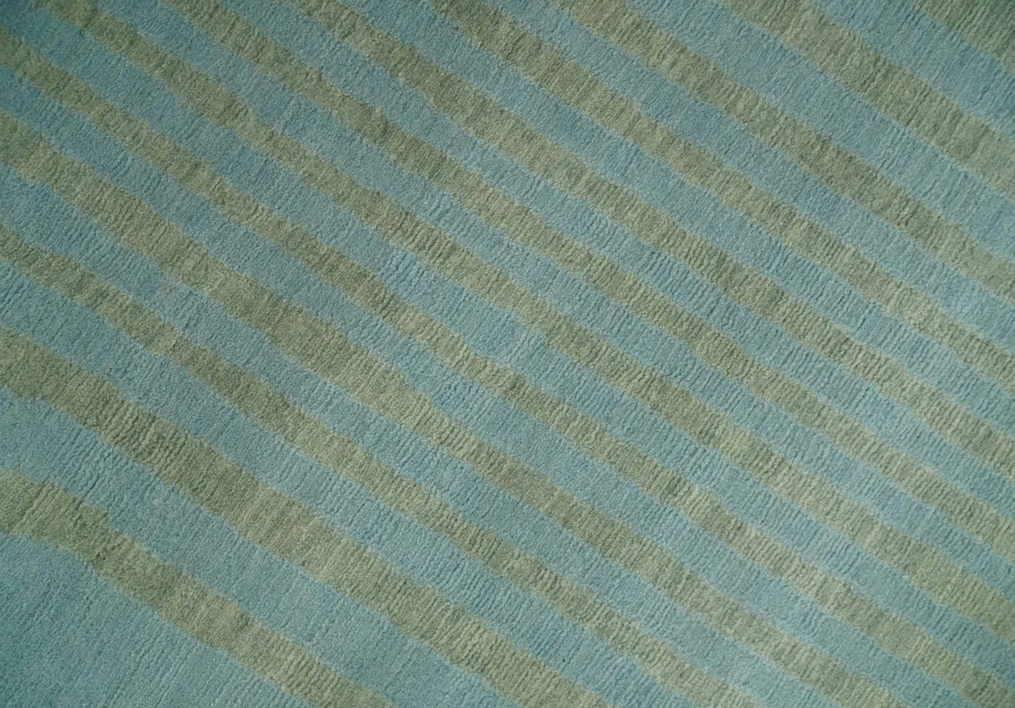 Contemporary Blue and Green 5x8 Hand Knotted Wool Area Rug - Image 5