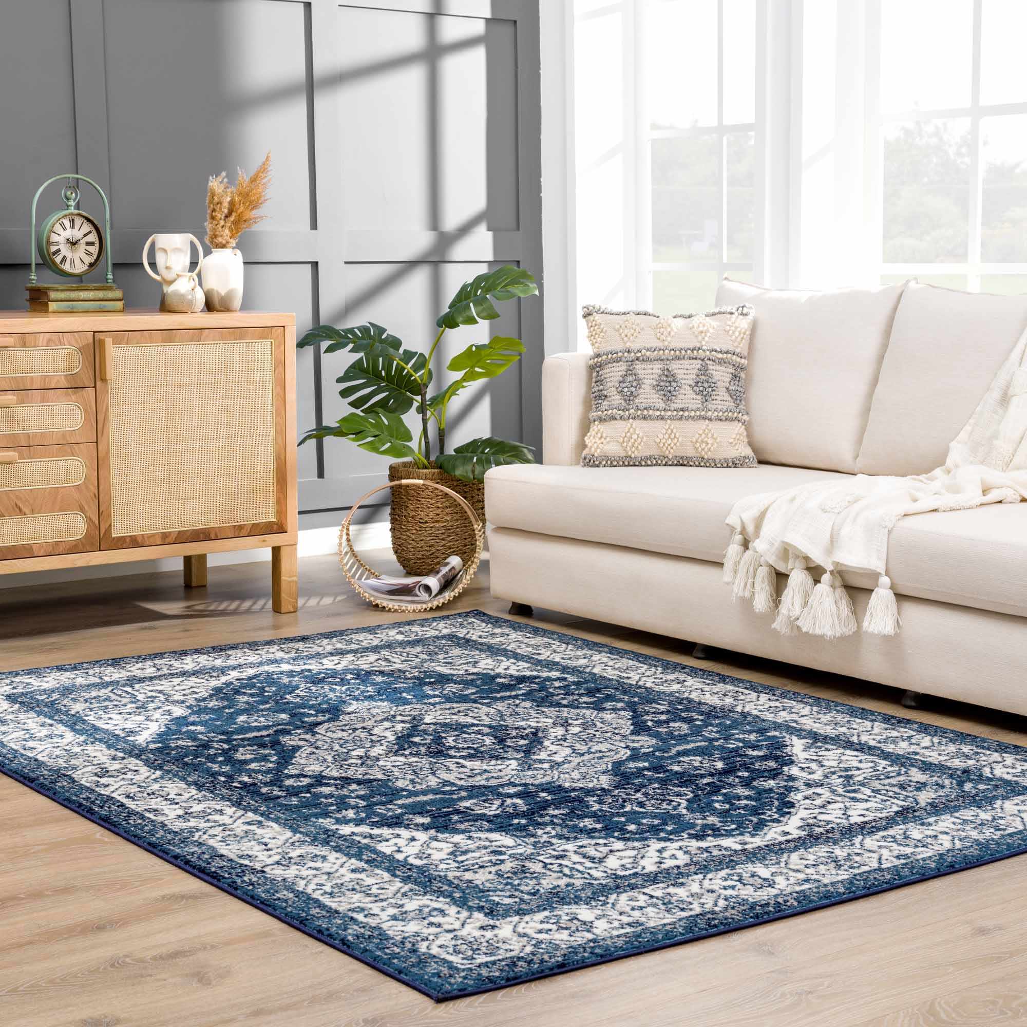 Premium look Blue and ivory Traditional Medallion Area Rug - Image 2