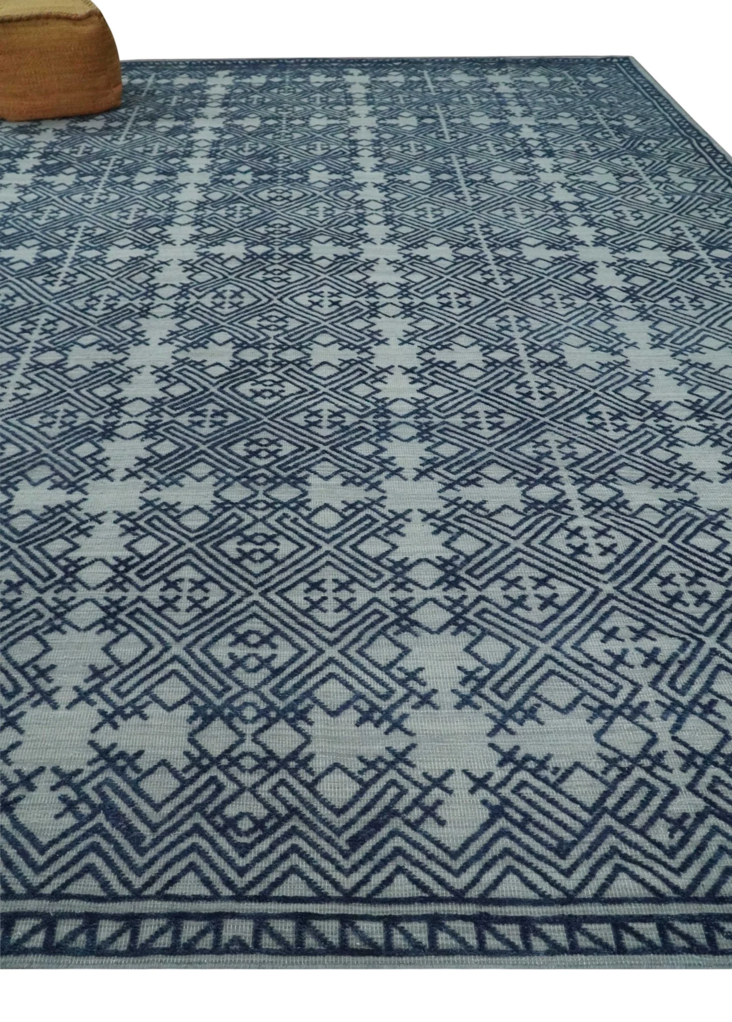 Blue and silver Hand carved Design Traditional Medallion Hand knotted 10x14 wool Area Rug - Image 3