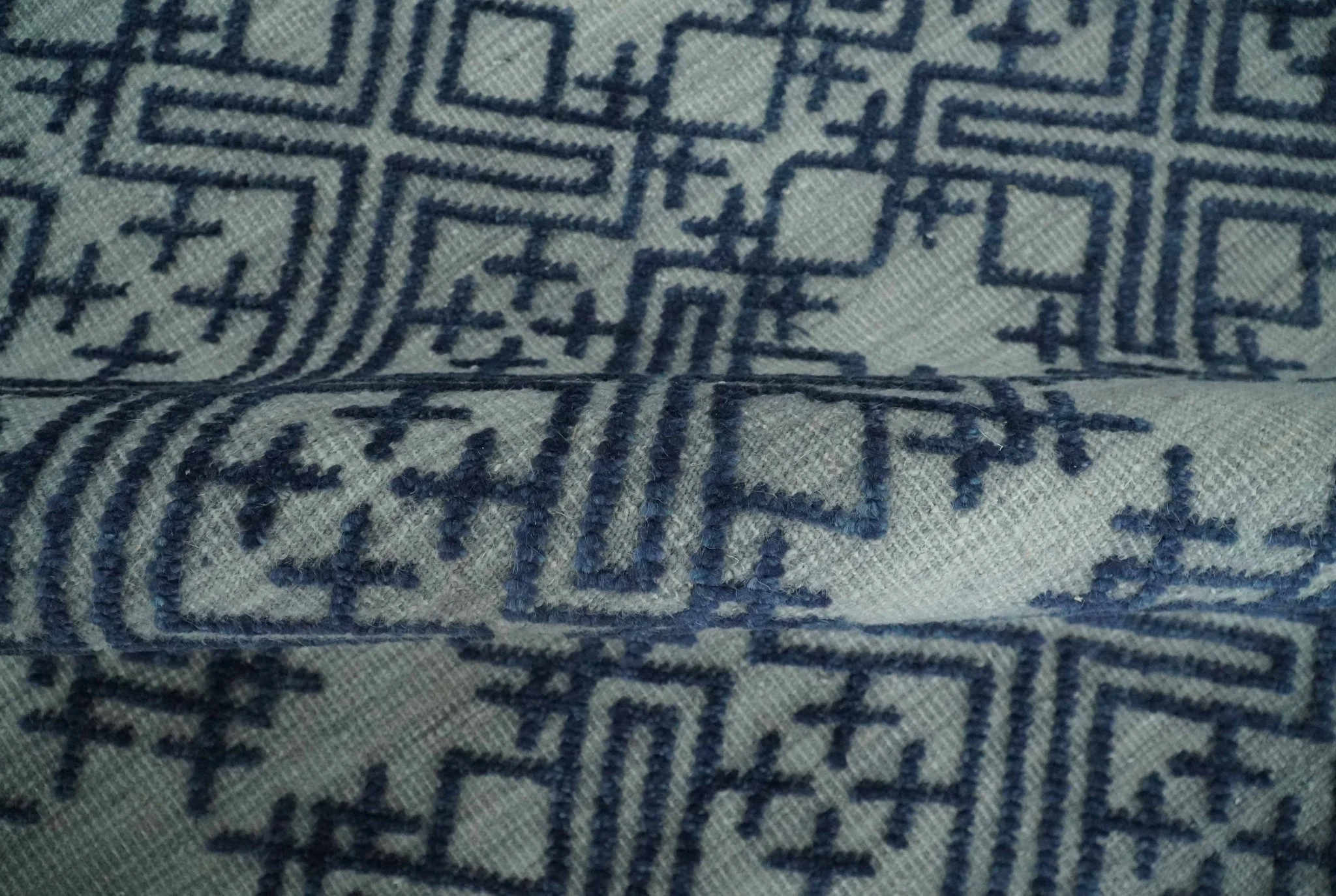 Blue and silver Hand carved Design Traditional Medallion Hand knotted 10x14 wool Area Rug - Image 7