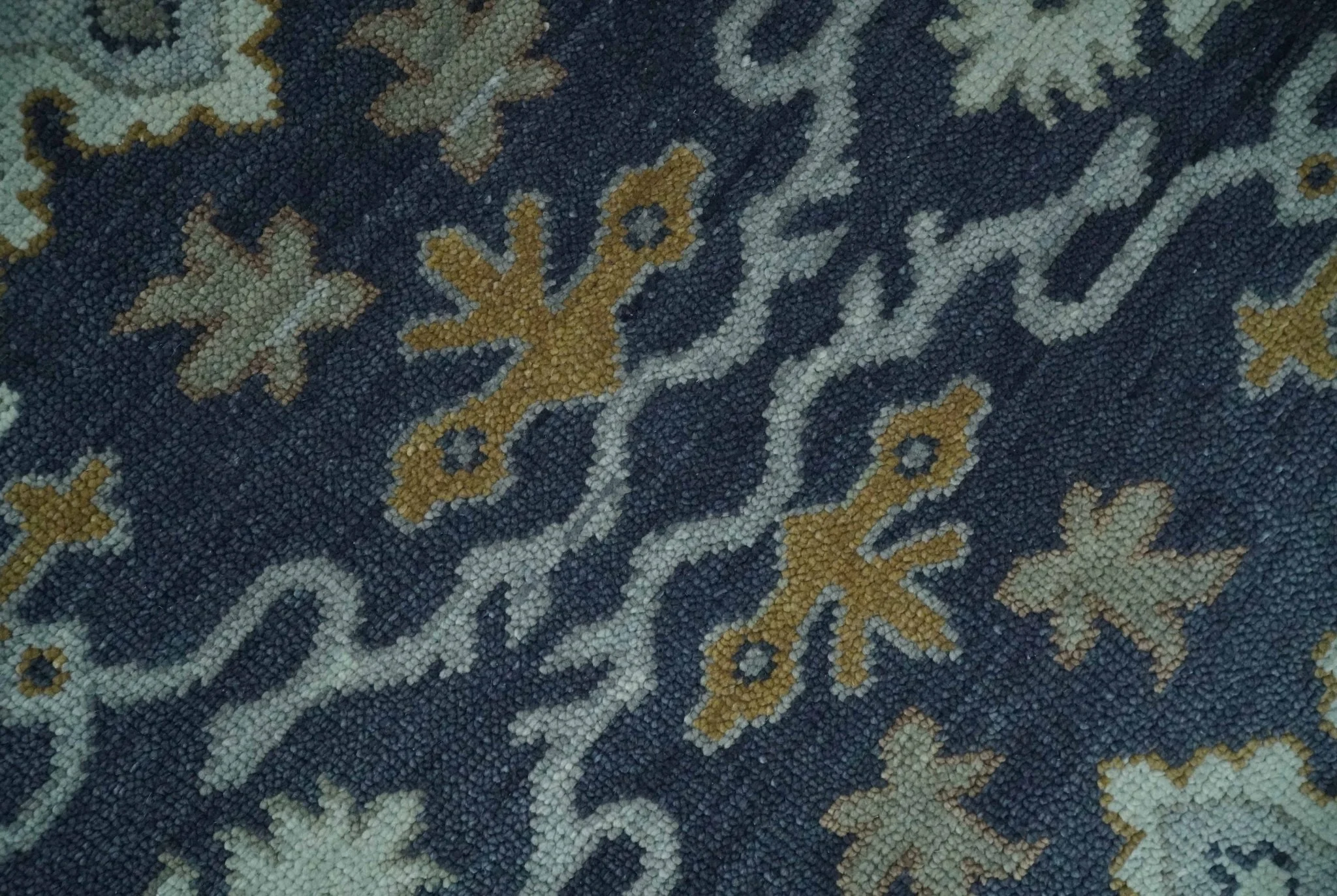 Antique style Blue and Silver Traditional Multi Size Hand Knotted Oushak Wool Rug - Image 4