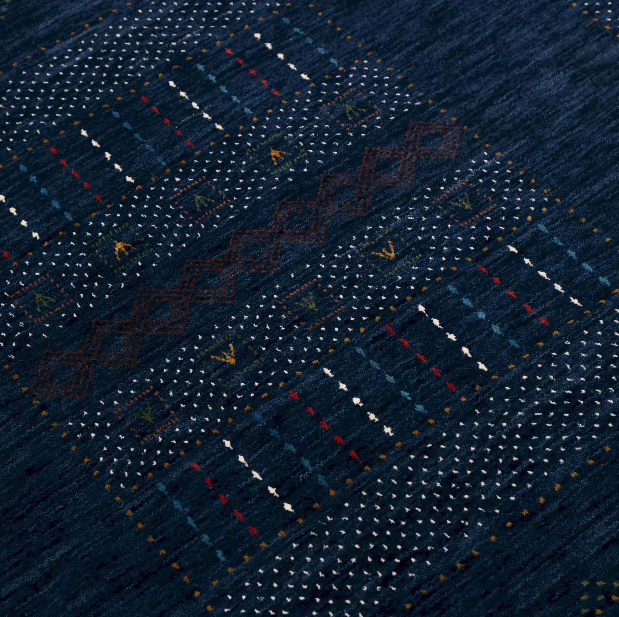 Blue And White Center Pattern Design Hand Loomed Wool Area Rug - Image 9