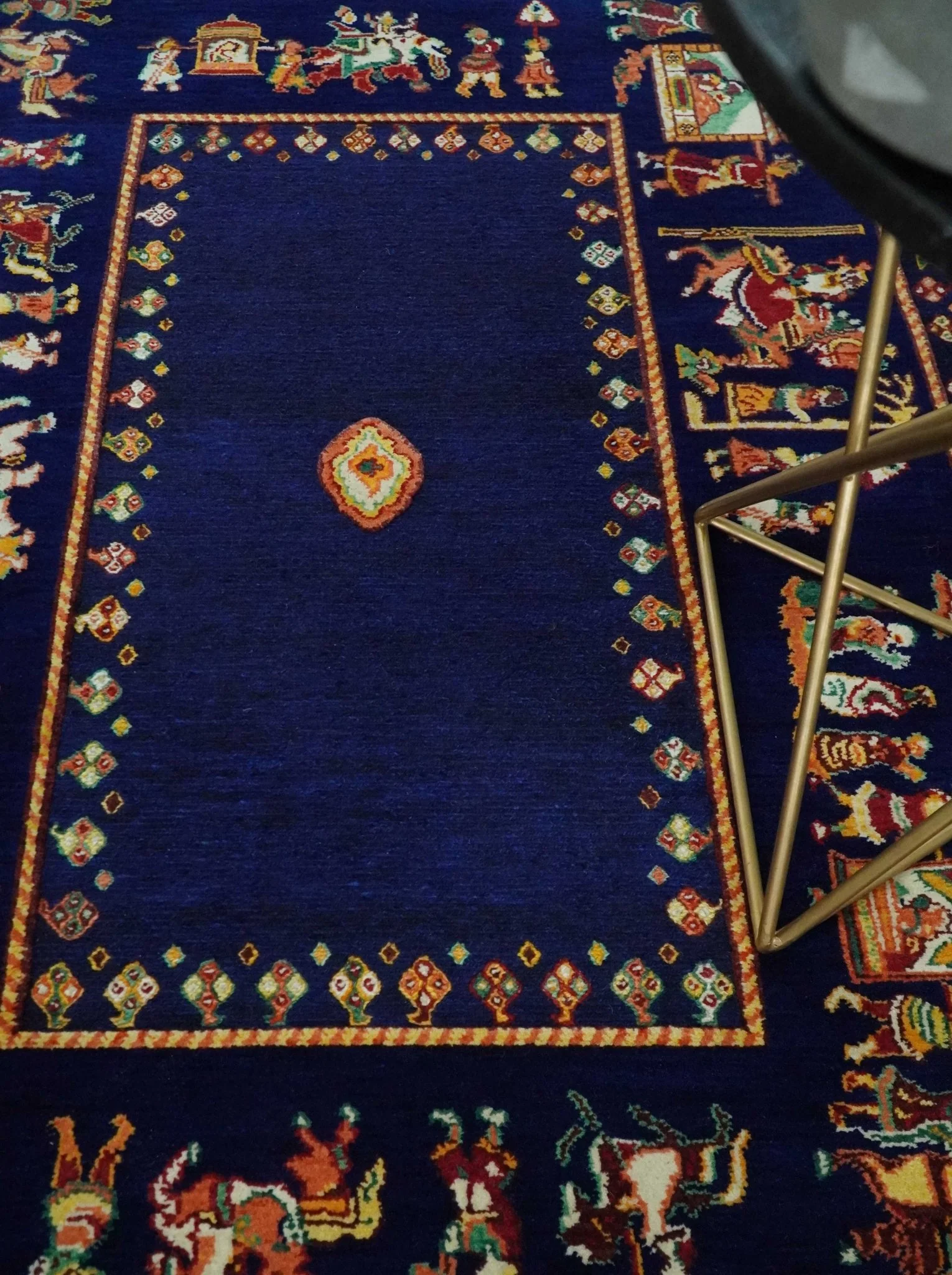 Flatwoven 5x7 Navy Blue Indian Wedding Soumak Rug, Hand Spun Wool Rug | KNT40 - Image 2
