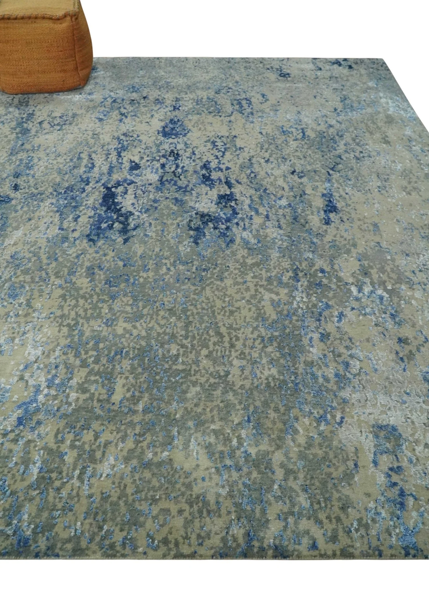 8x10 Fine Blue, Ivory and Beige Hand knotted Abstract wool and Art Silk Area Rug - Image 3
