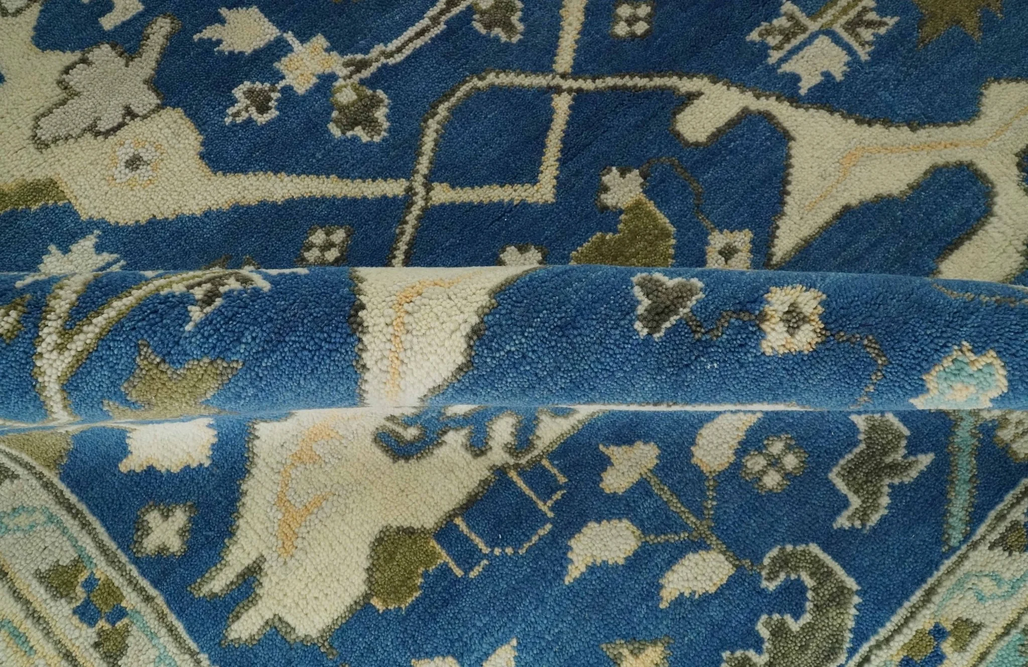 Hand Knotted Blue, Ivory and Olive 6x9 Oriental Oushak wool area rug - Image 6
