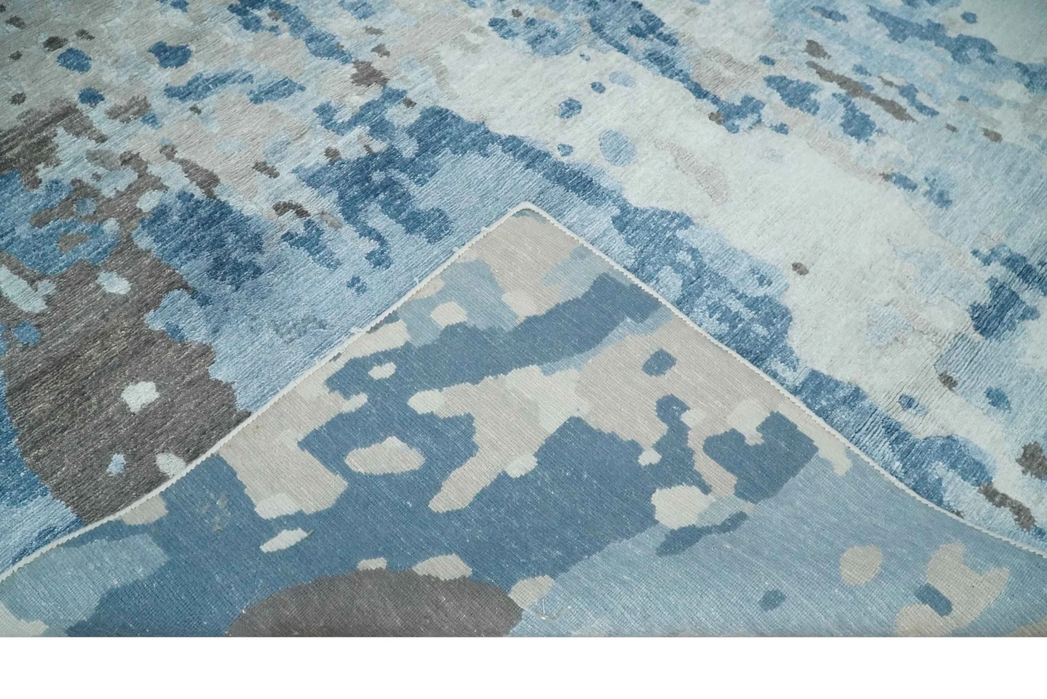 Blue, Silver and Brown Hand knotted Abstract wool and Silk Blended 8x10 Area Rug - Image 6