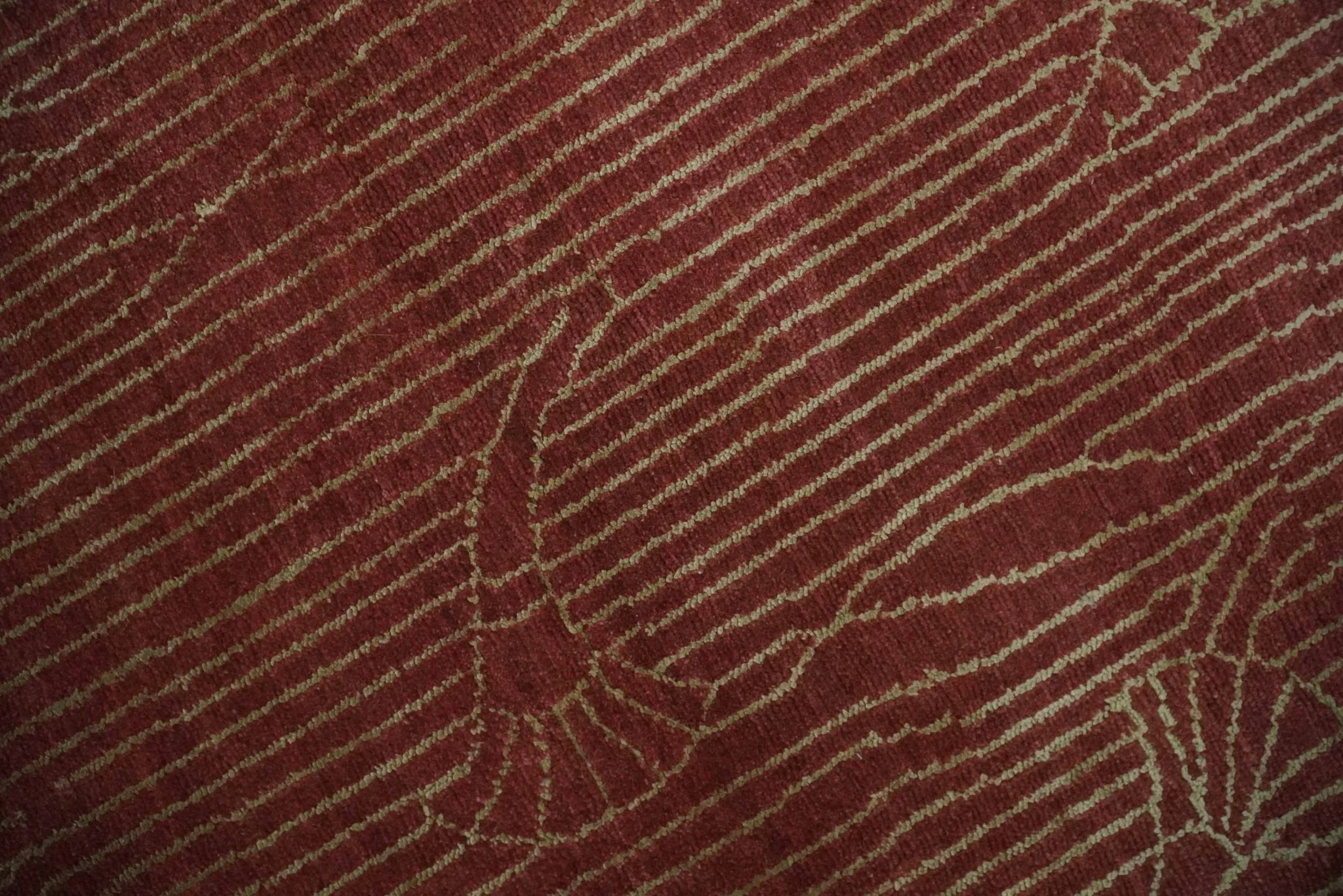 Brown and Gold Modern Stripes Shehnai Print 5x8 Hand loom wool and Art Silk Area Rug - Image 4