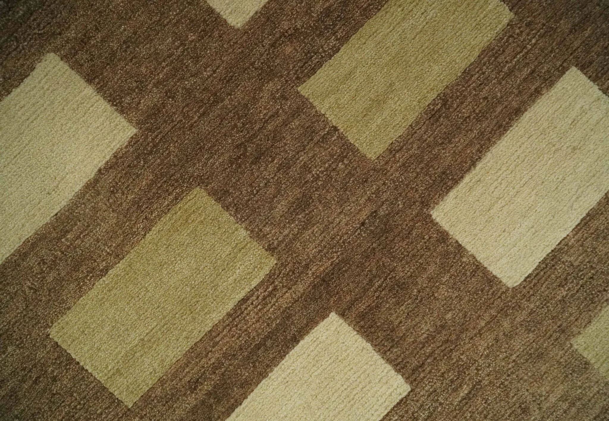 Modern Brown, Beige and Olive Geometrical Pattern Handloom 4x5.6 woo Area Rug - Image 4