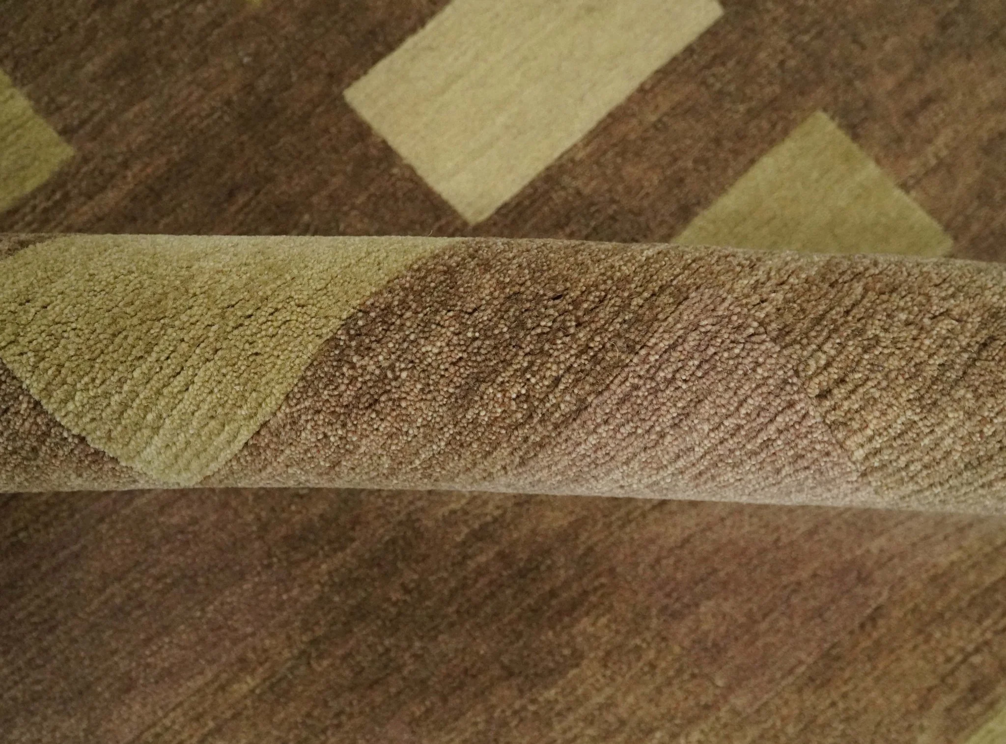 Modern Brown, Beige and Olive Geometrical Pattern Handloom 4x5.6 woo Area Rug - Image 7