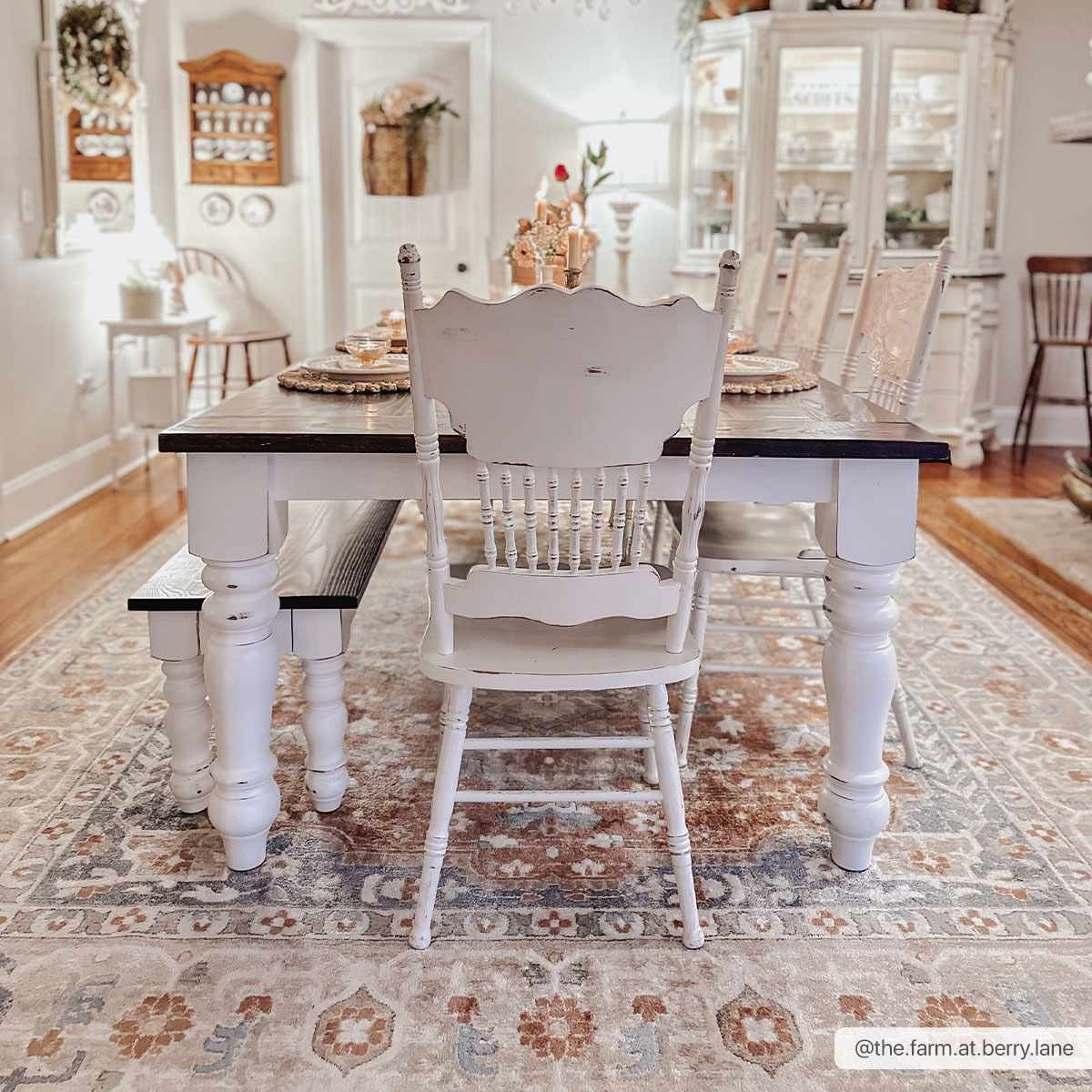 Antique Finish Brown, Silver and Charcoal Traditional Design Washable Area Rug - Image 4