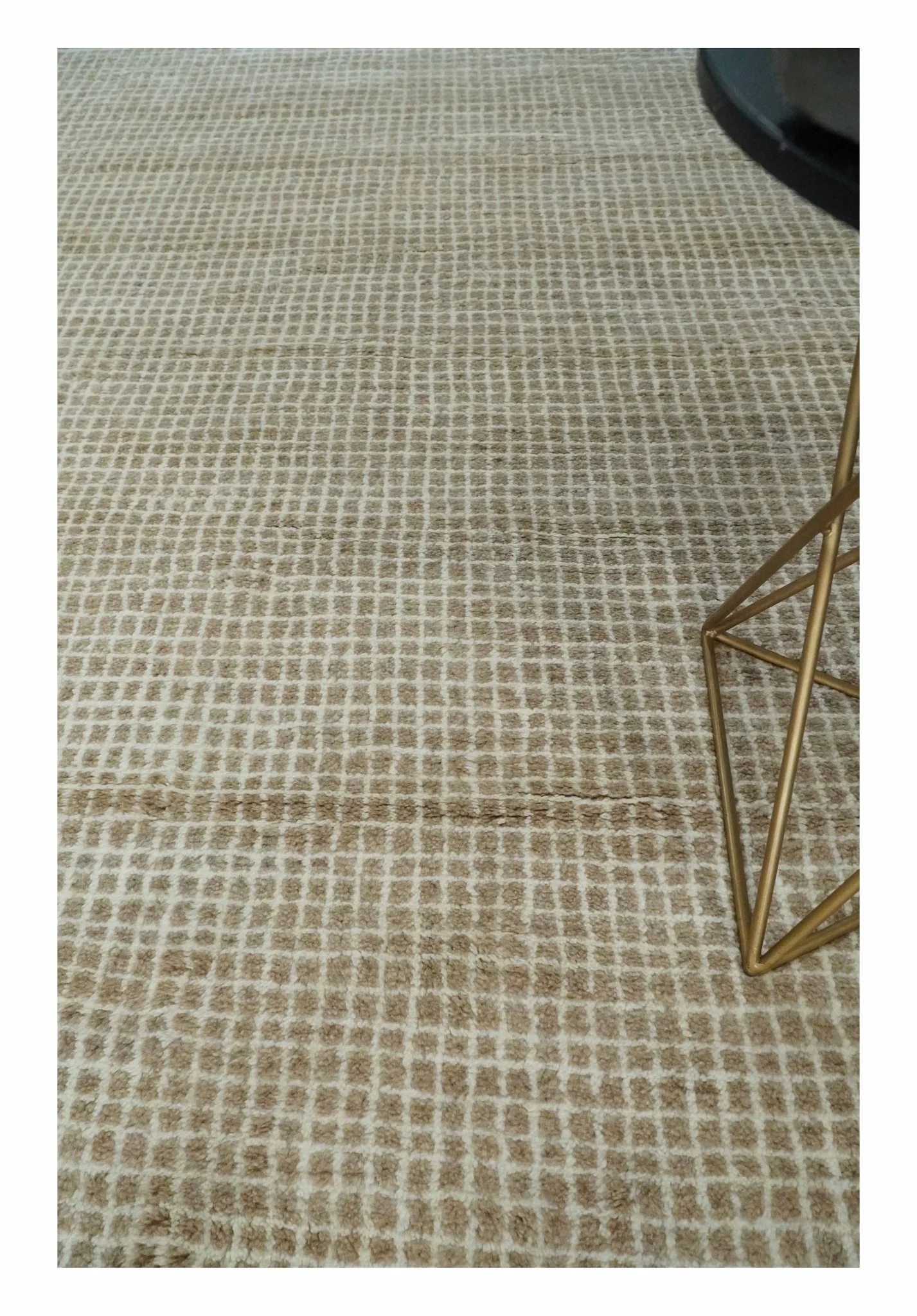 Contemporary Camel and Ivory Geometrical Square Design Hand Knotted 6.7x9.8 Wool Area Rug - Image 2