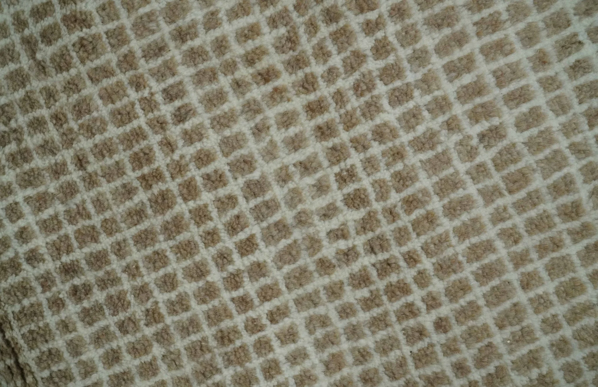 Contemporary Camel and Ivory Geometrical Square Design Hand Knotted 6.7x9.8 Wool Area Rug - Image 4