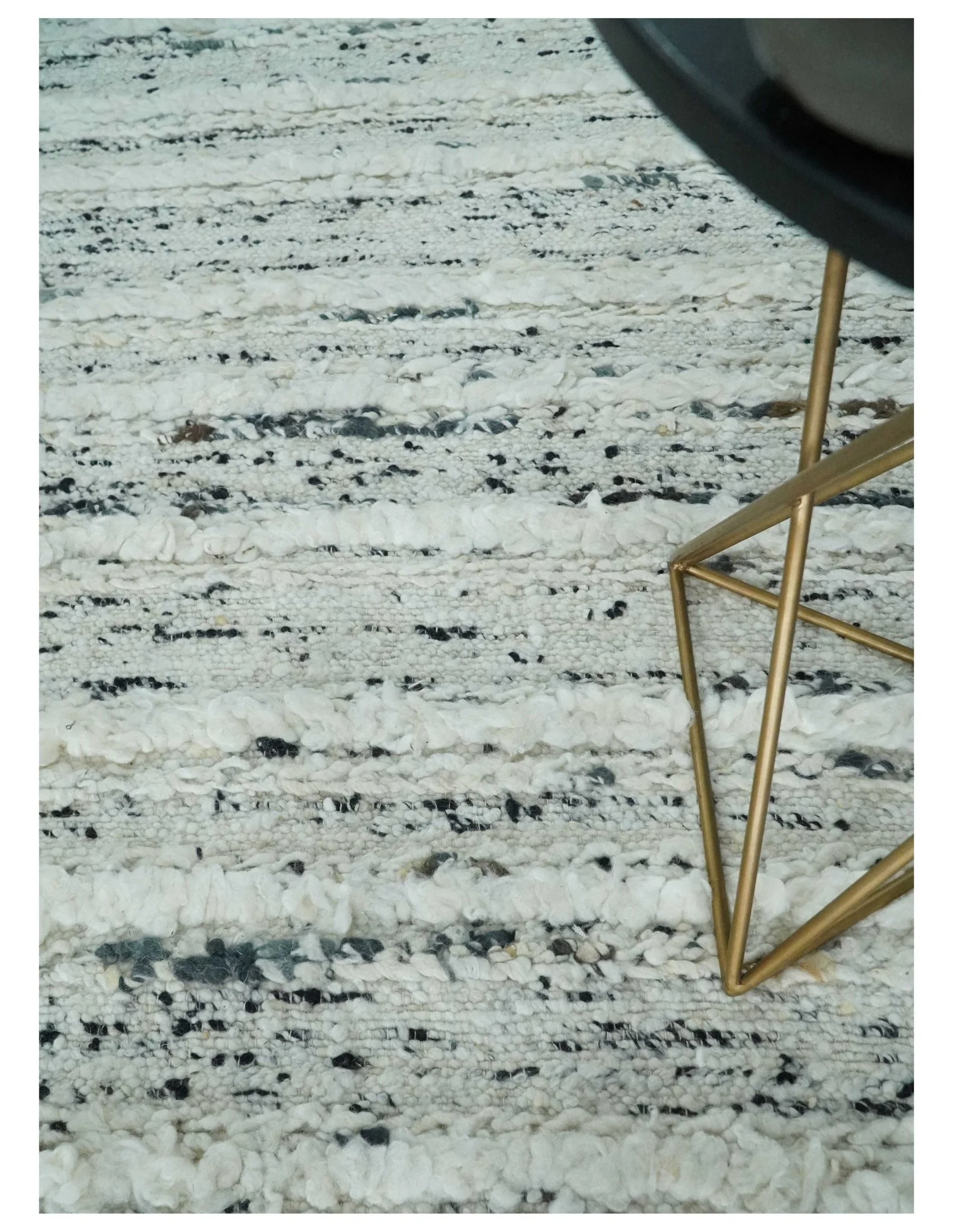 8x10  Contemporary Loop and Cut texture Hand knotted Ivory and Charcoal wool Area Rug - Image 2