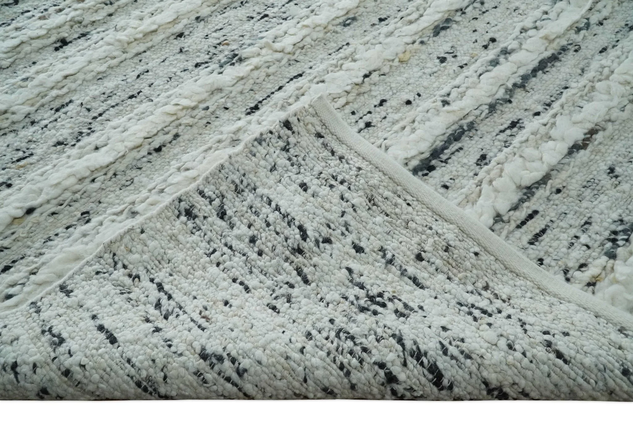 8x10  Contemporary Loop and Cut texture Hand knotted Ivory and Charcoal wool Area Rug - Image 7
