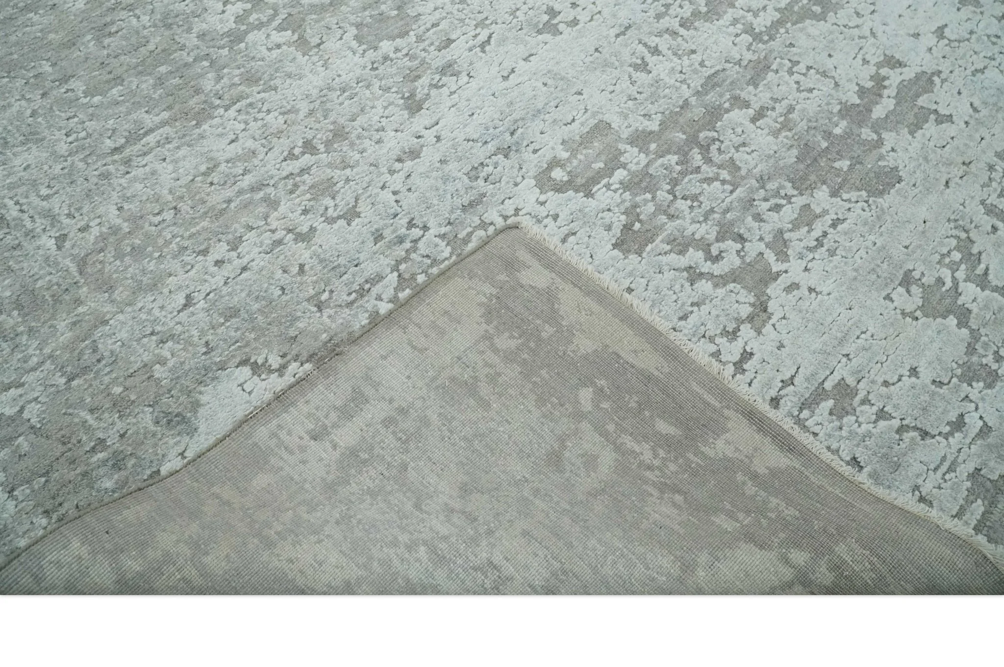 Hand Carved Texture Modern abstract Silver and Gray Hand Knotted 8x10 wool and Art Silk Area Rug - Image 7