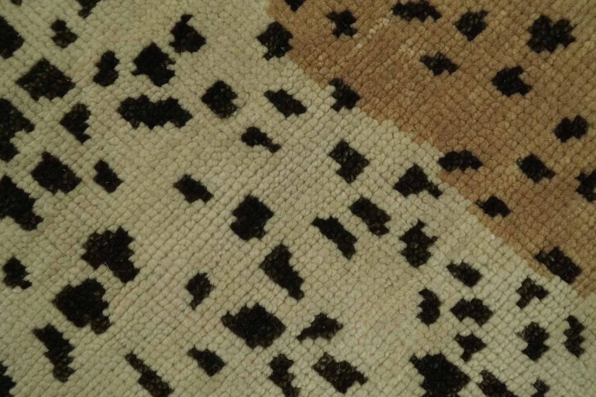 Chaia Dotted Beige, Camel and Charcoal Hand Knotted 2x3 wool area rug - Image 3
