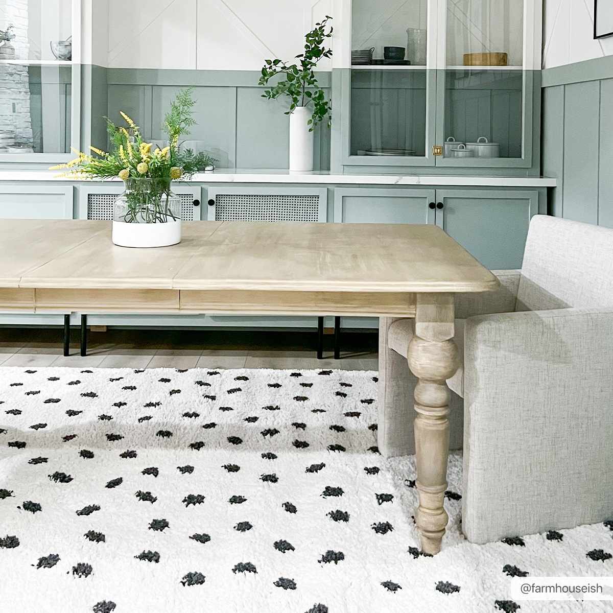 Contemporary Modern Chaia Dotted Black and Ivory Plush Pile Rug - Image 3