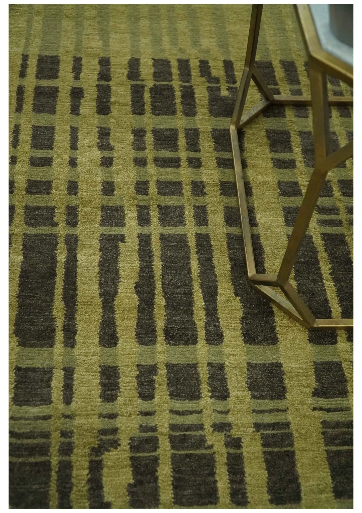 Charcoal and Olive Modern Stripes Design 5.8x7.10 Hand loom wool area Rug - Image 3
